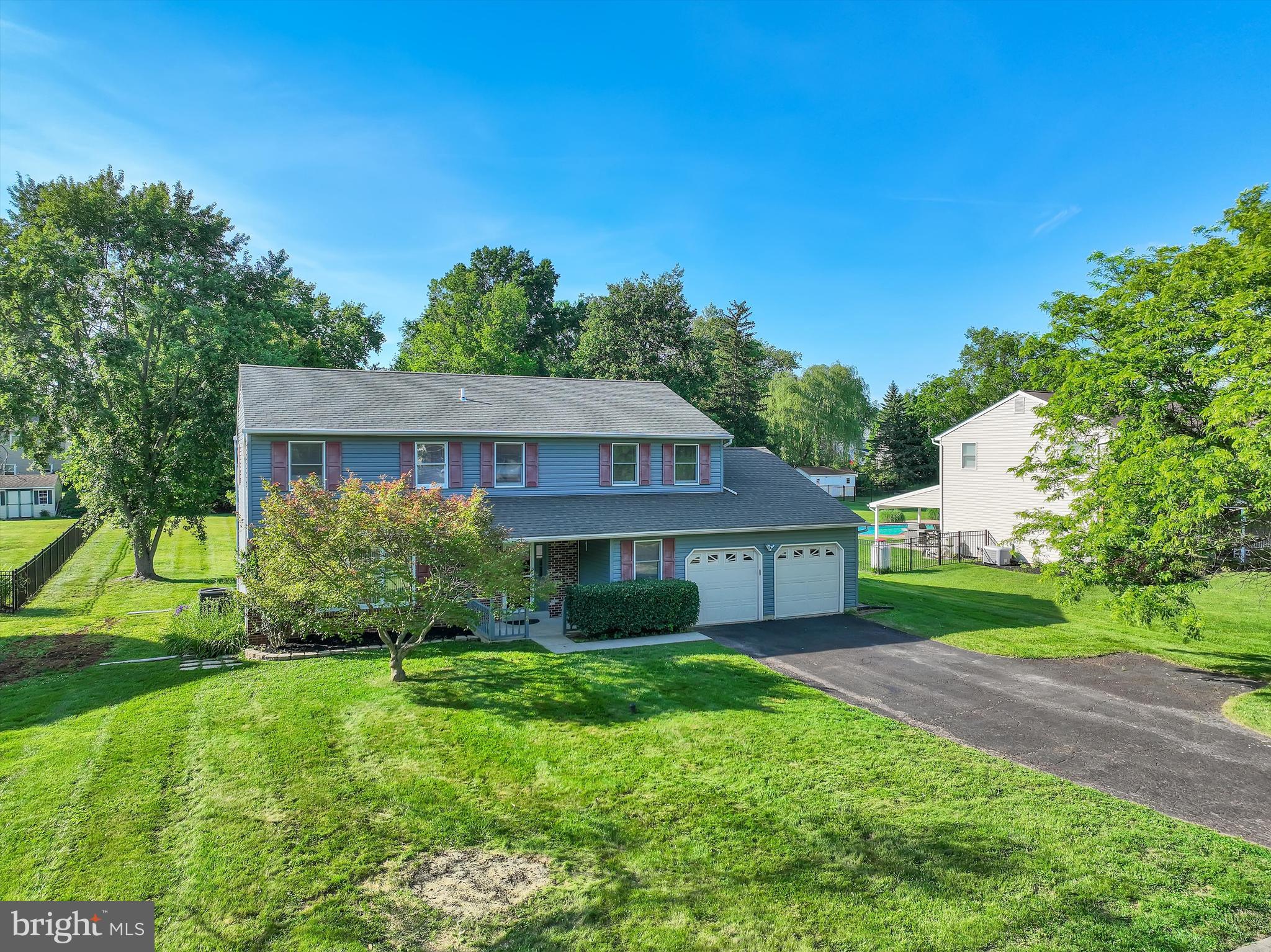 OAK WOOD EAST - Residential
