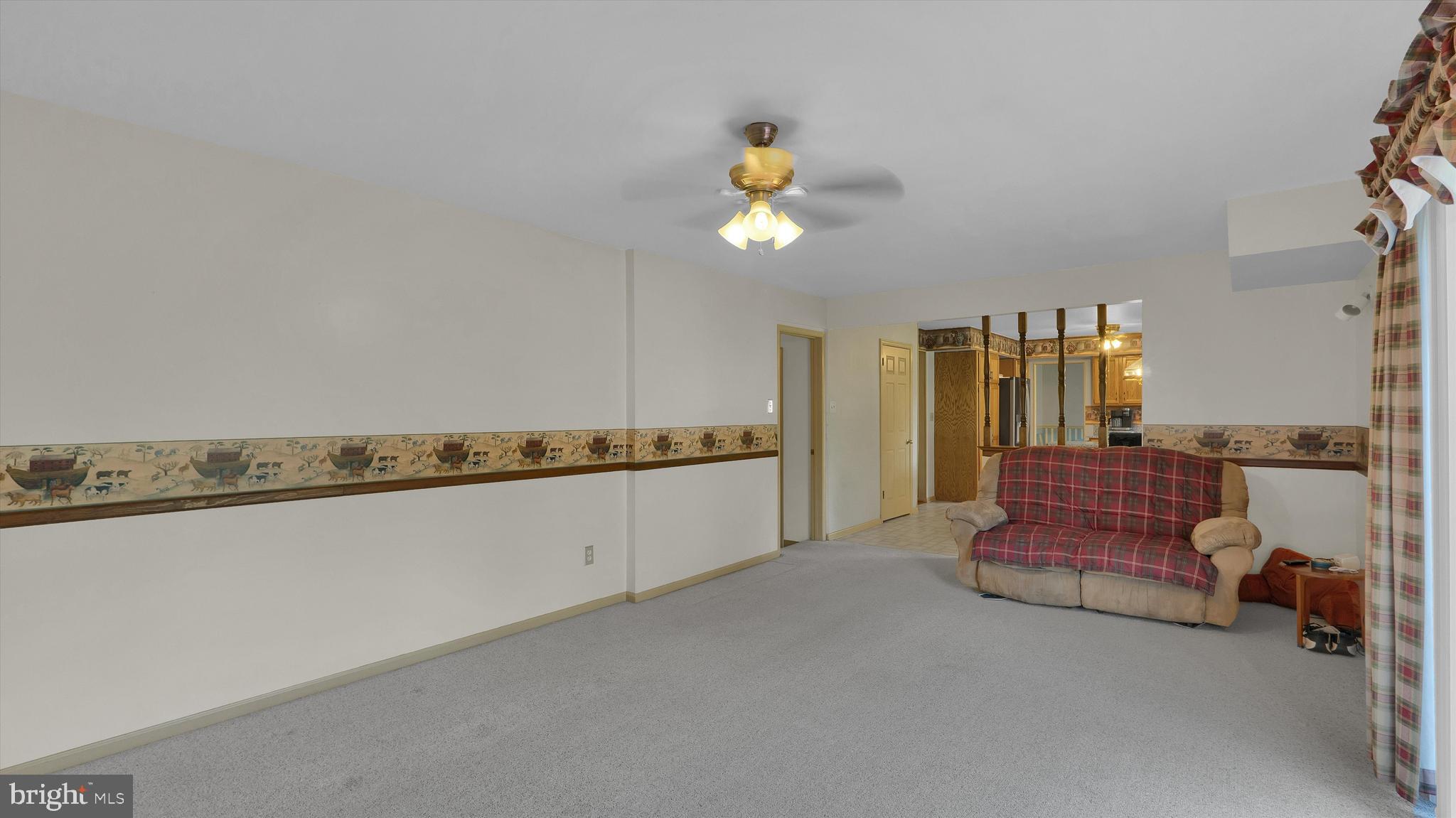 OAK WOOD EAST - Residential