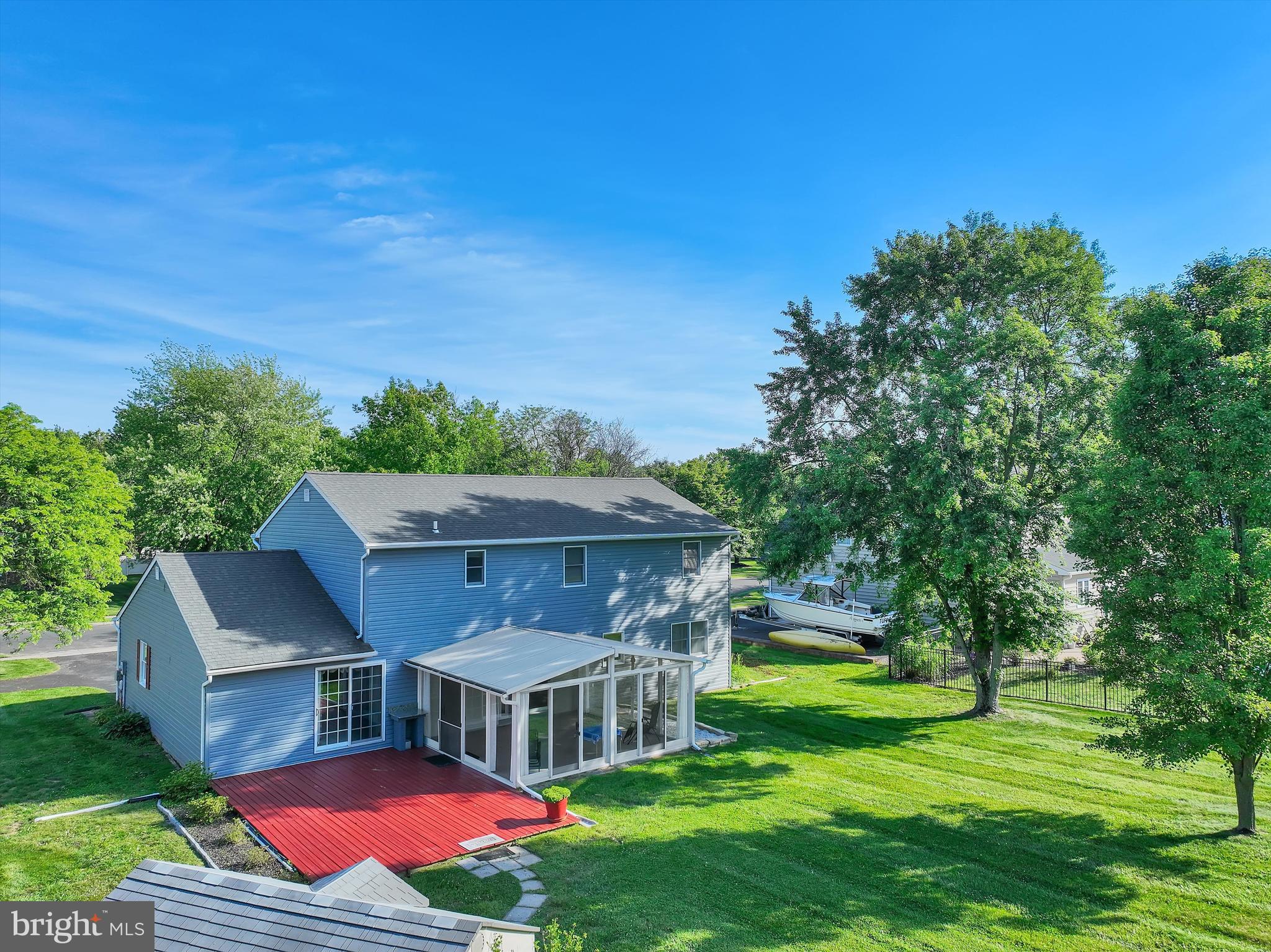 OAK WOOD EAST - Residential