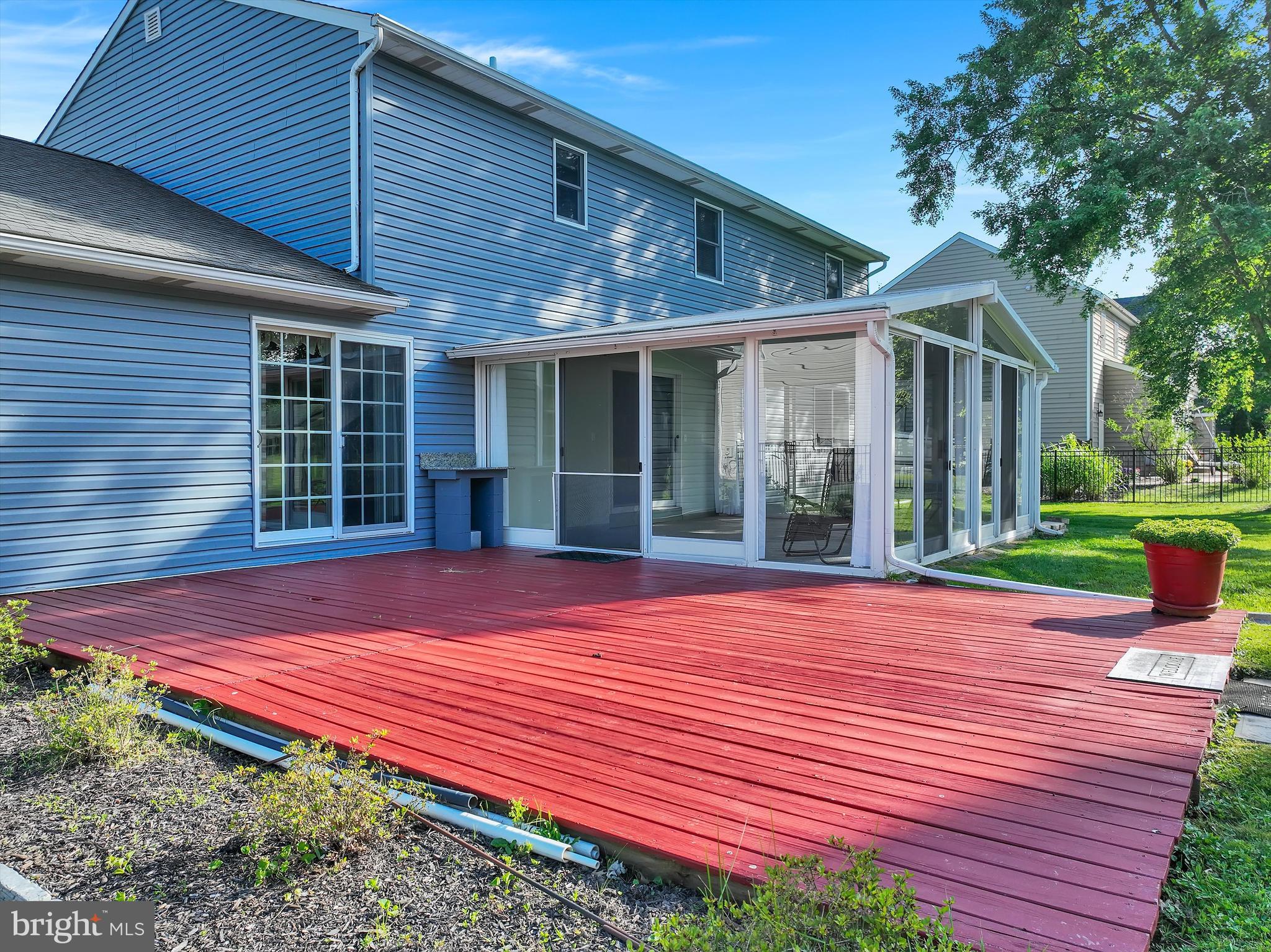 OAK WOOD EAST - Residential