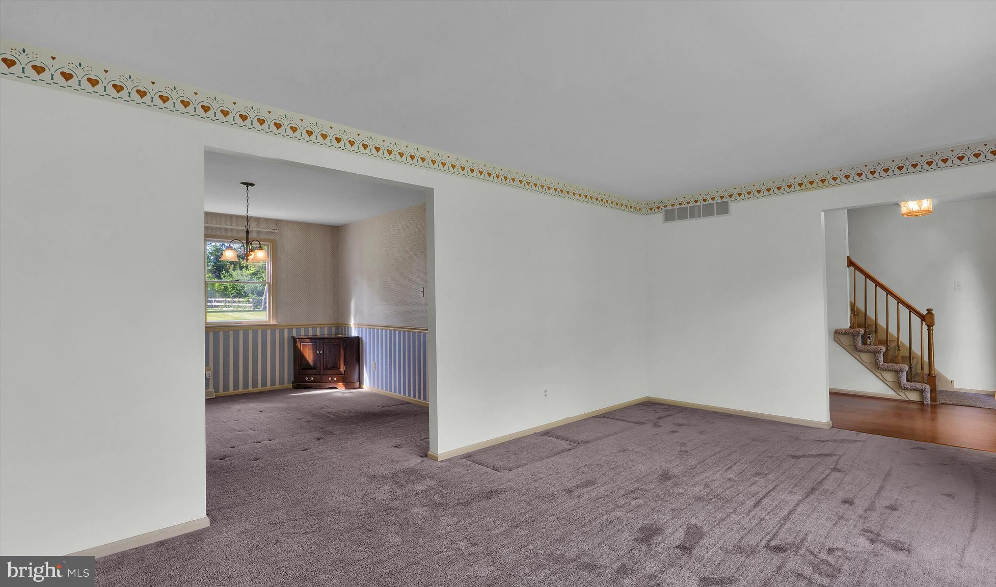 OAK WOOD EAST - Residential