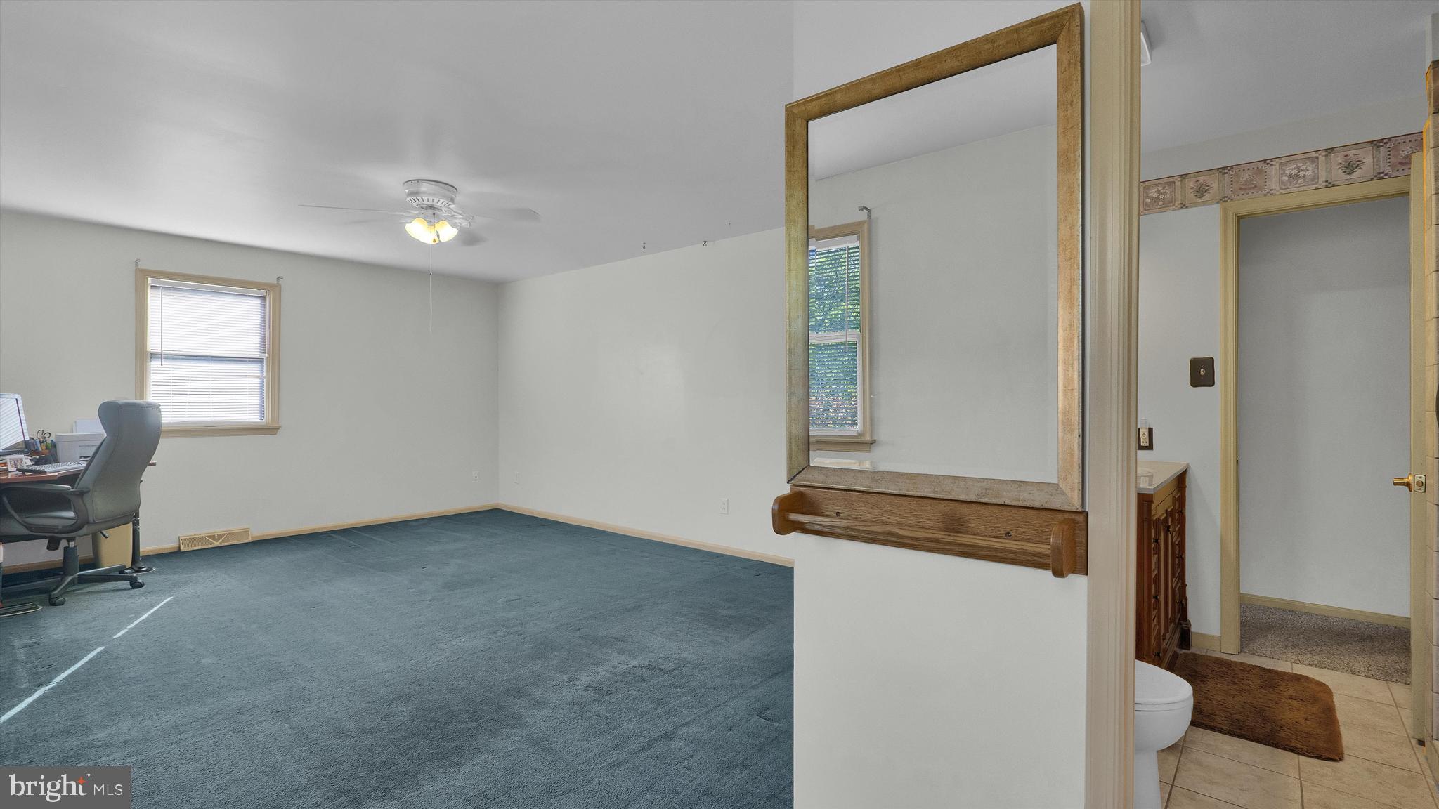 OAK WOOD EAST - Residential
