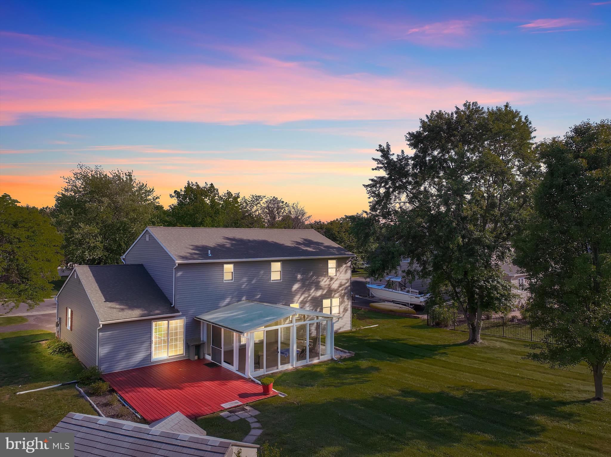 OAK WOOD EAST - Residential