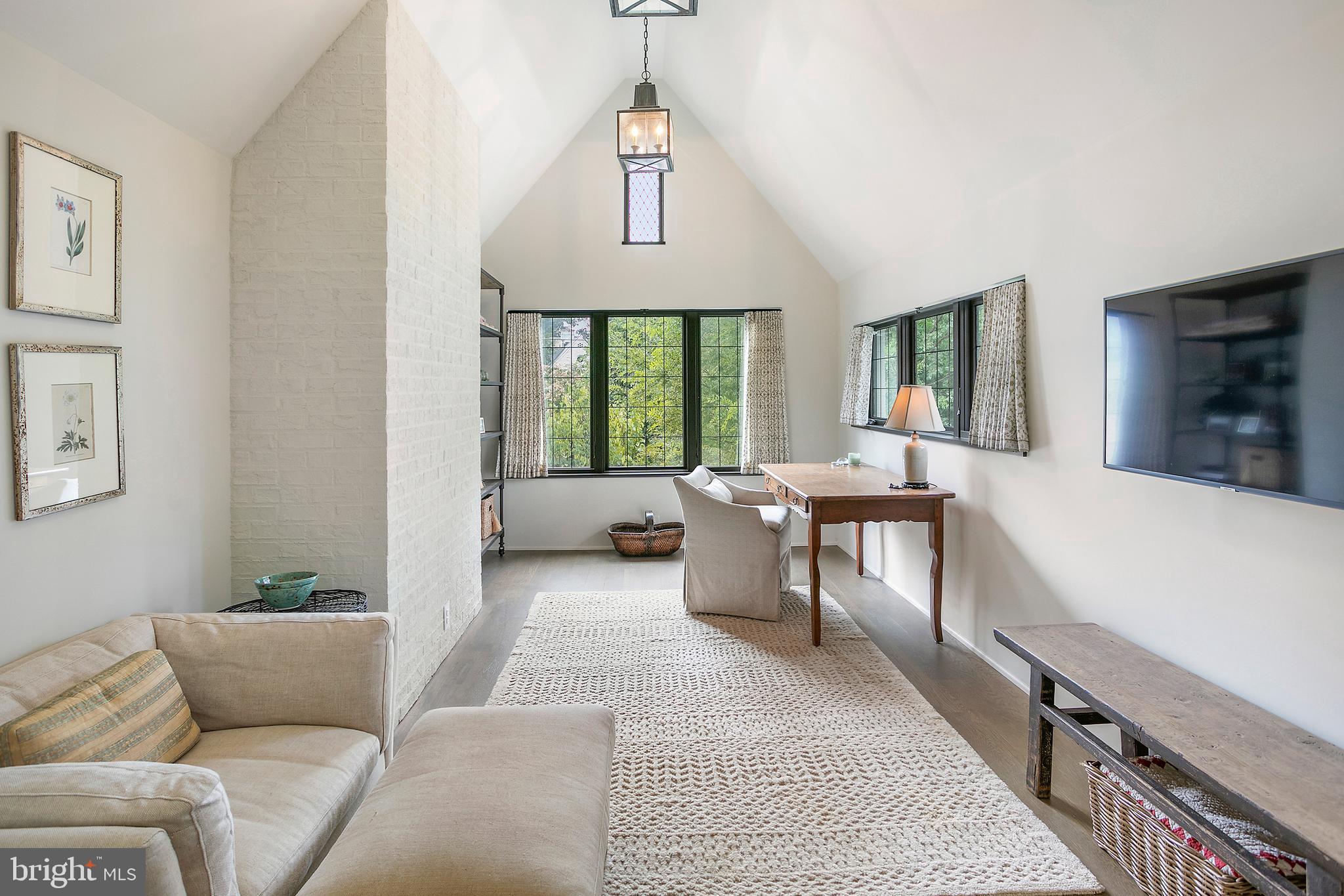 KENWOOD - Residential
