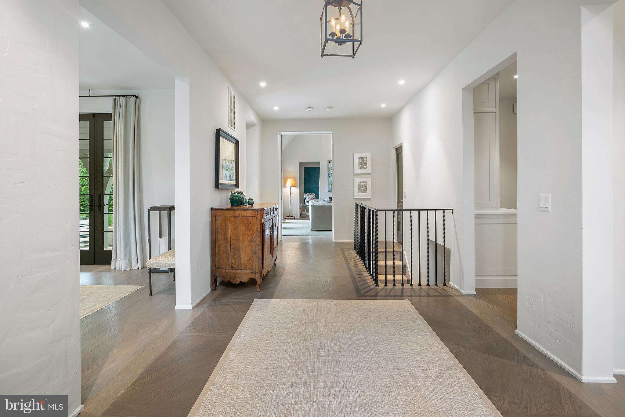 KENWOOD - Residential