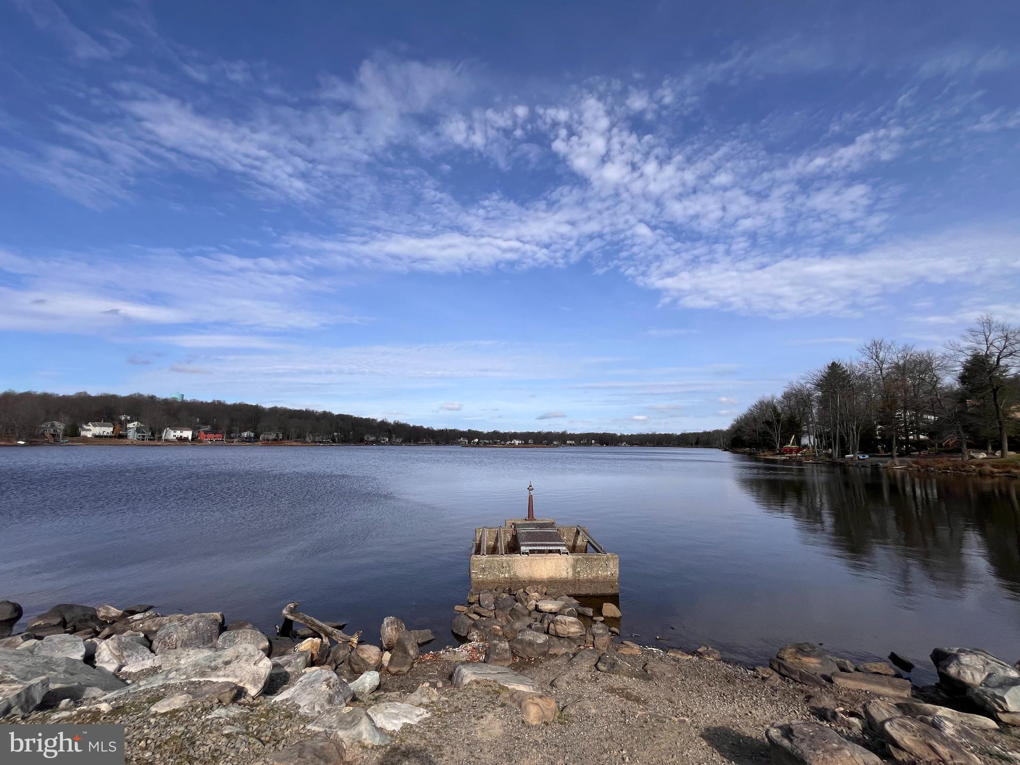 POCONO COUNTRY PLACE - Residential