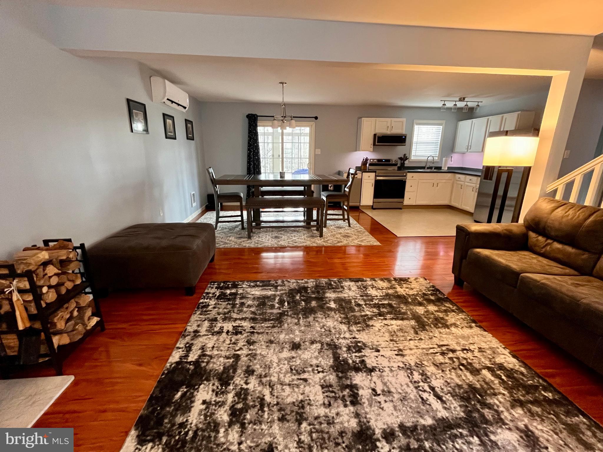 POCONO COUNTRY PLACE - Residential
