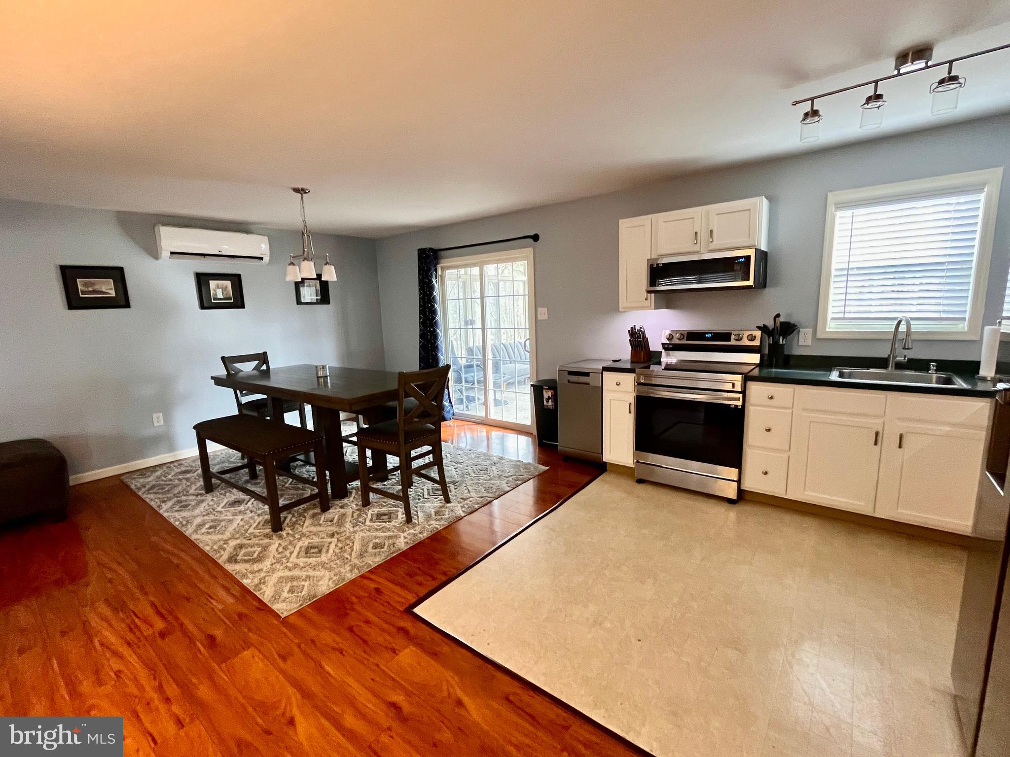 POCONO COUNTRY PLACE - Residential