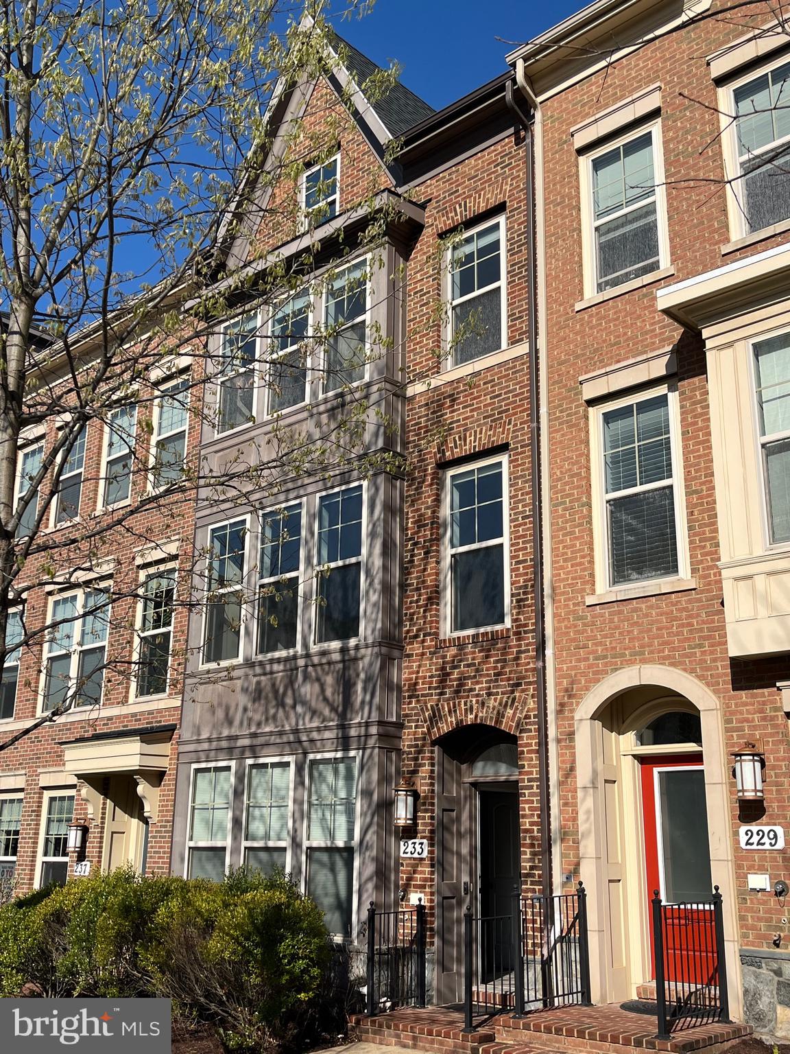 CROWN FARM - Residential Lease