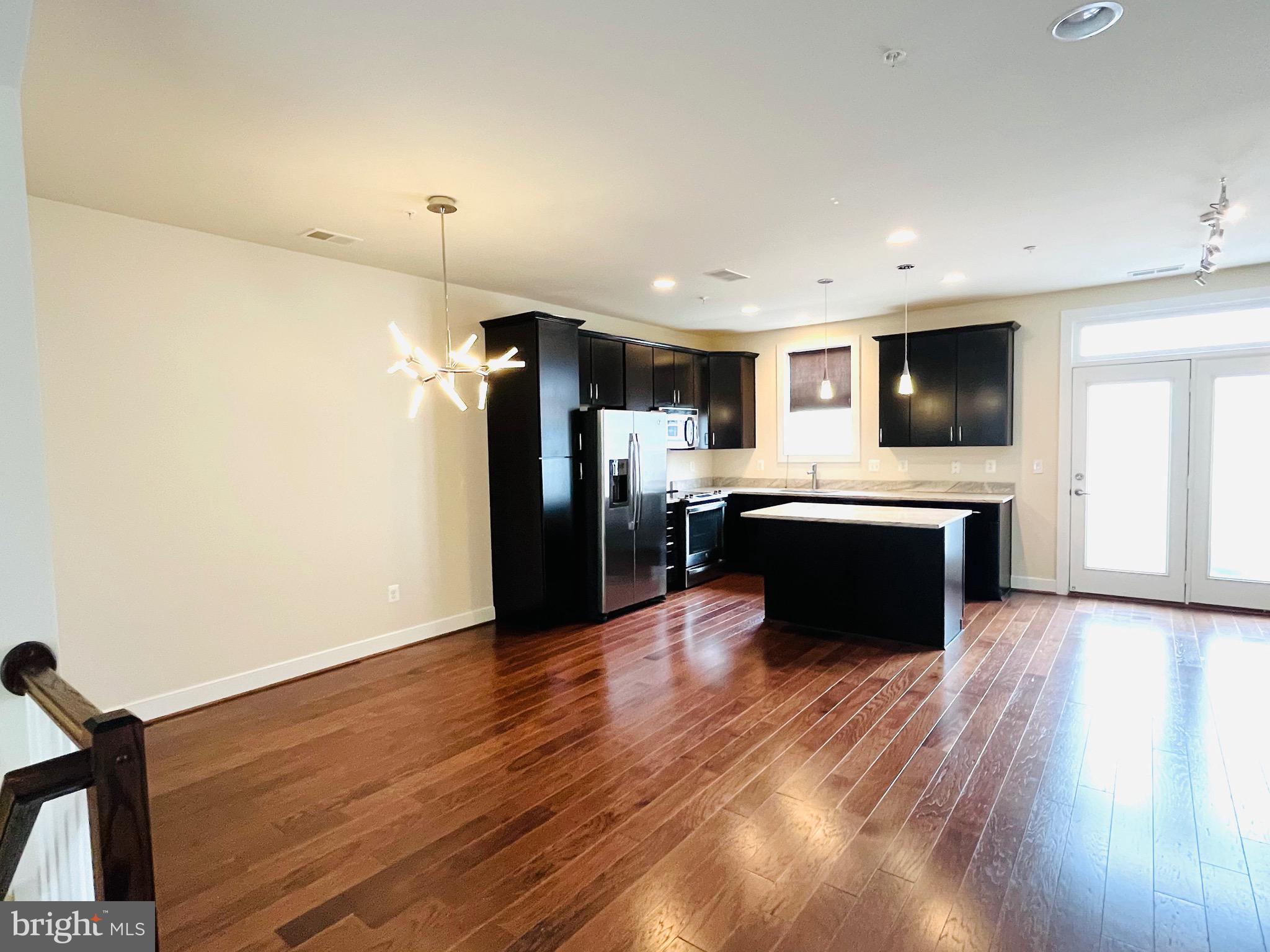 CROWN FARM - Residential Lease