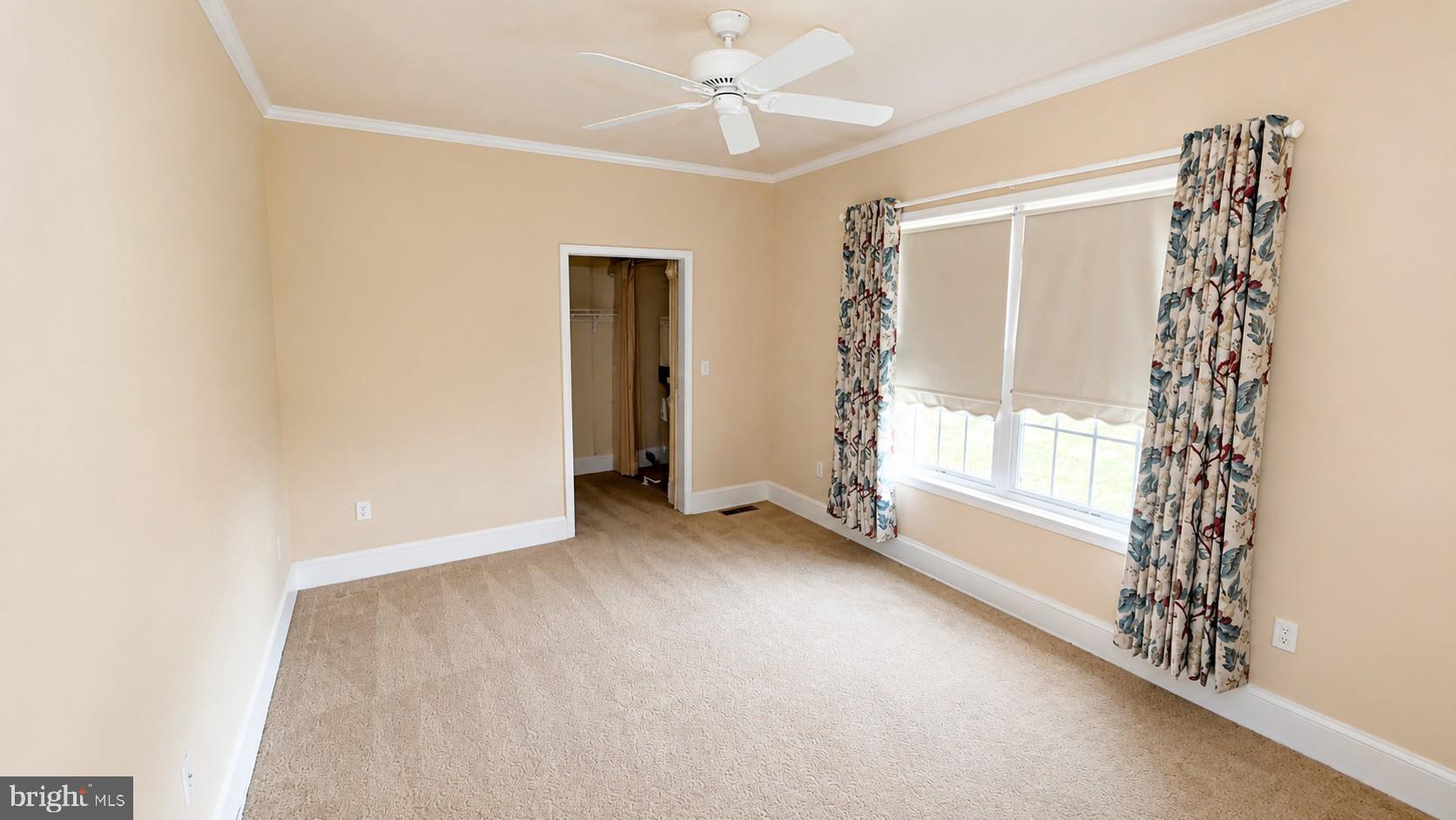 GRAND OAKS - Residential