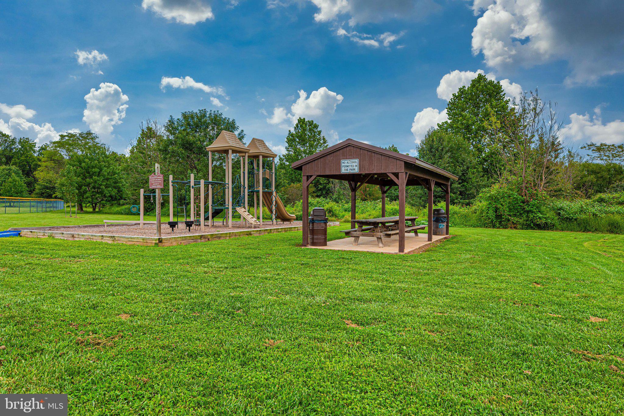 WALNUT RIDGE - Residential