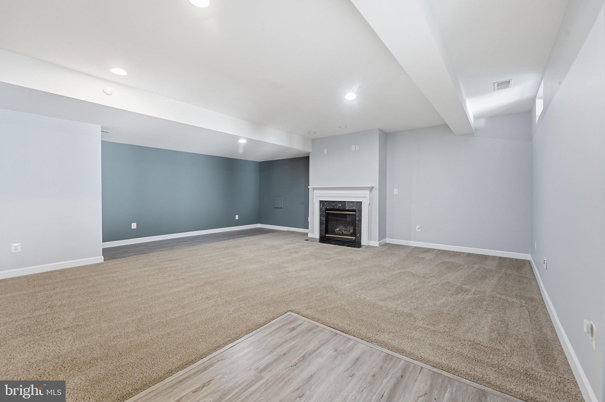 WALNUT RIDGE - Residential
