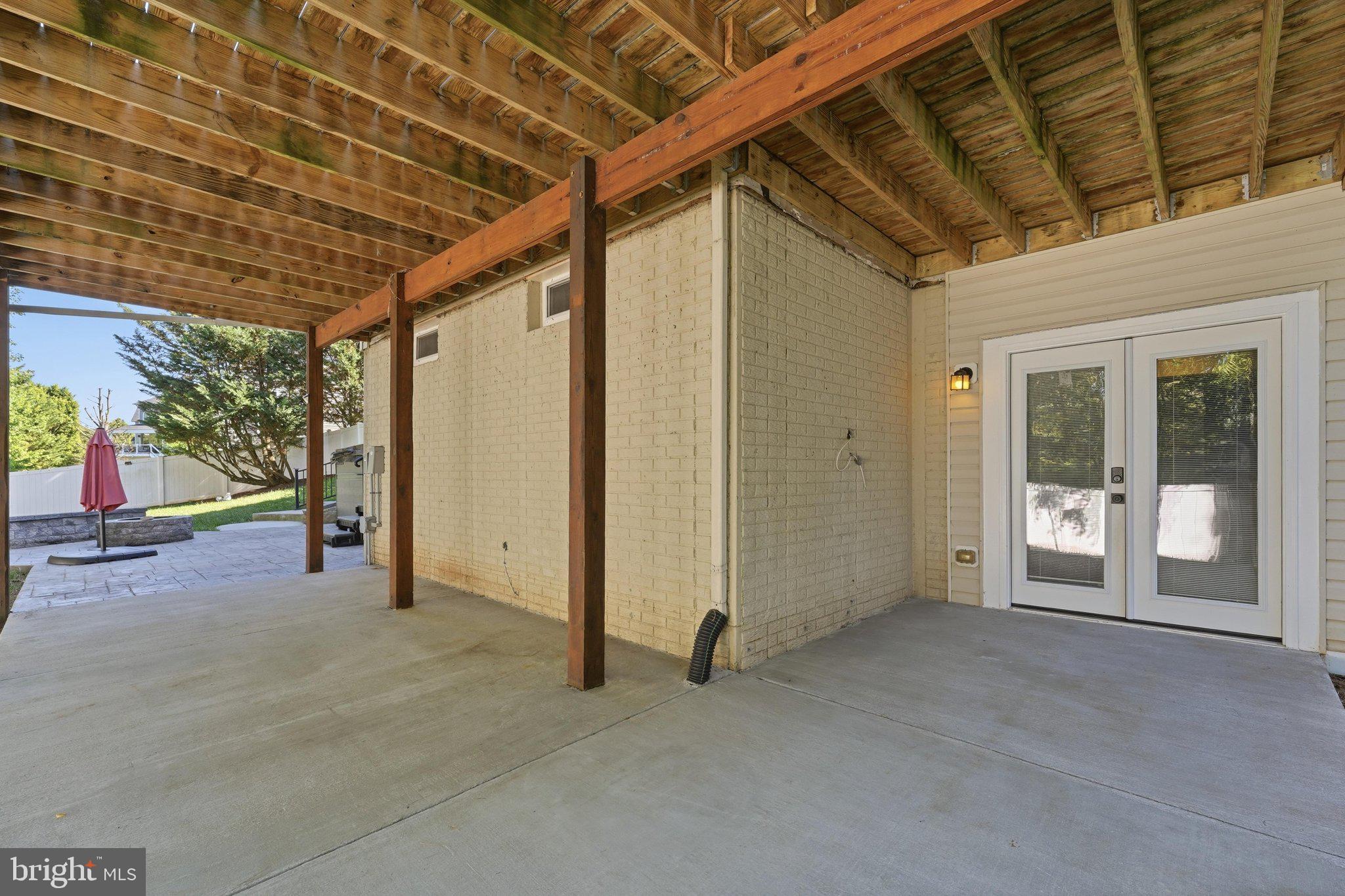 WALNUT RIDGE - Residential