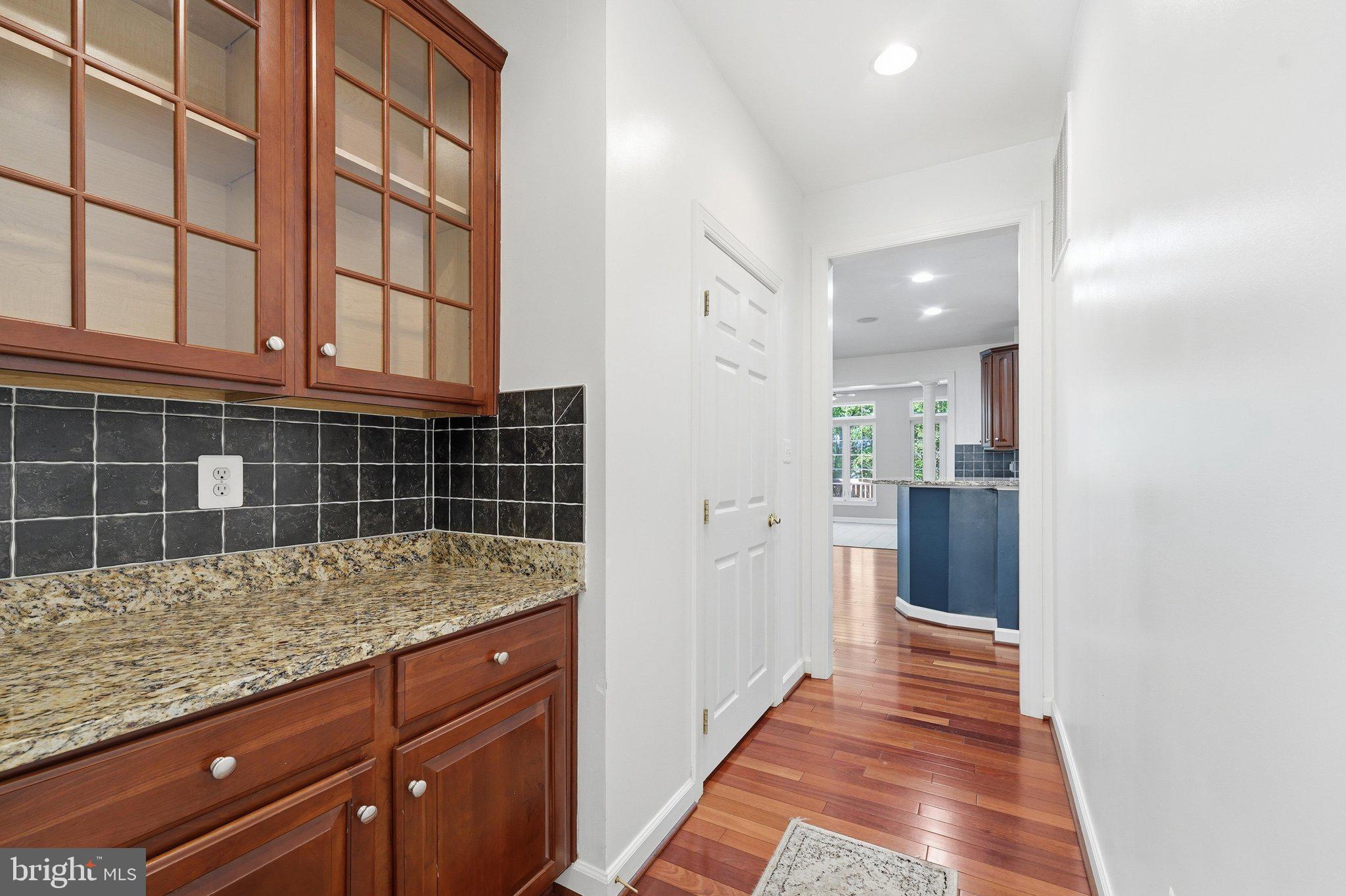 WALNUT RIDGE - Residential