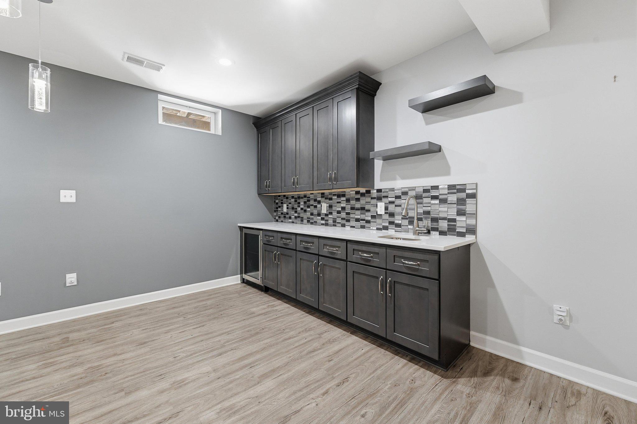 WALNUT RIDGE - Residential