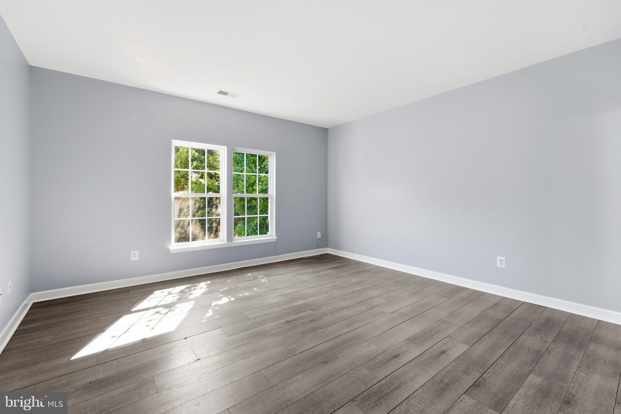 WALNUT RIDGE - Residential