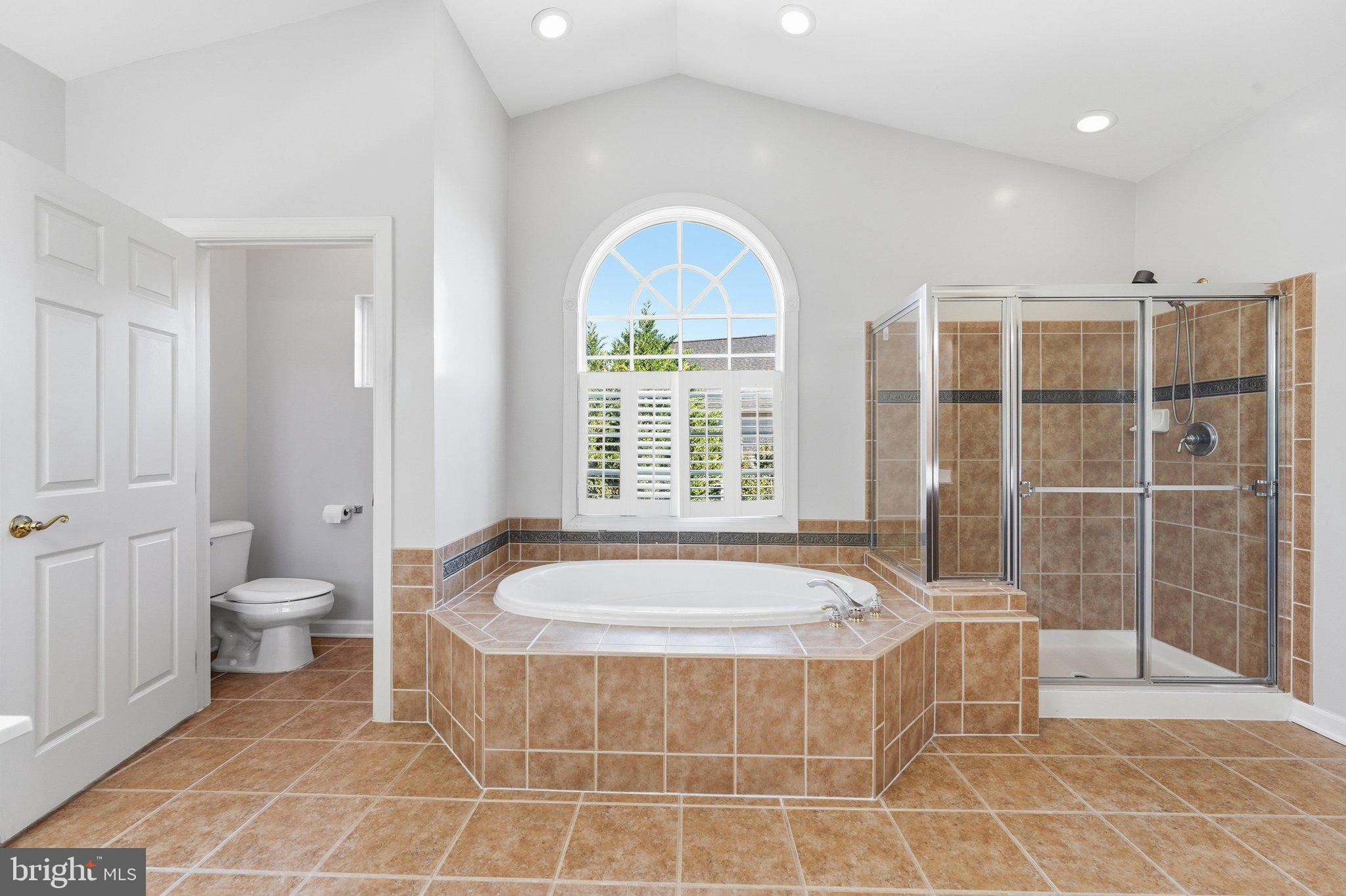 WALNUT RIDGE - Residential