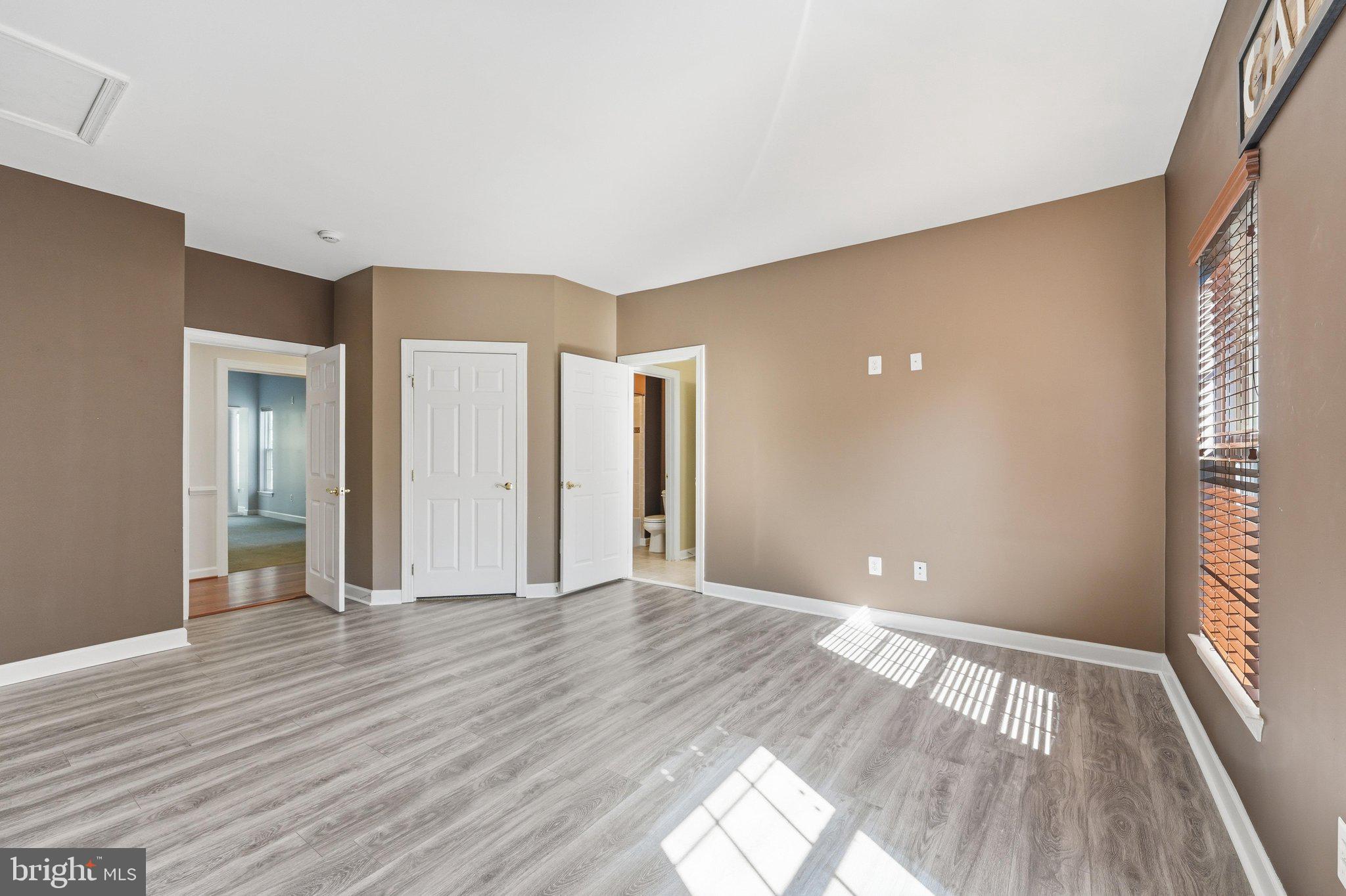 WALNUT RIDGE - Residential