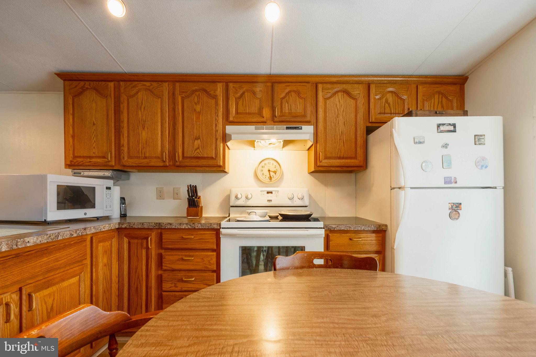 HEMLOCK ACRES - Residential