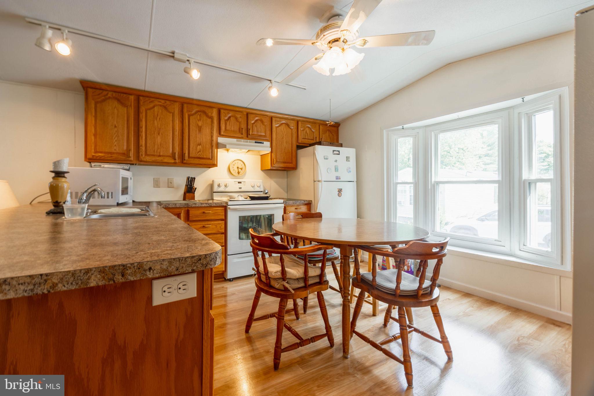 HEMLOCK ACRES - Residential