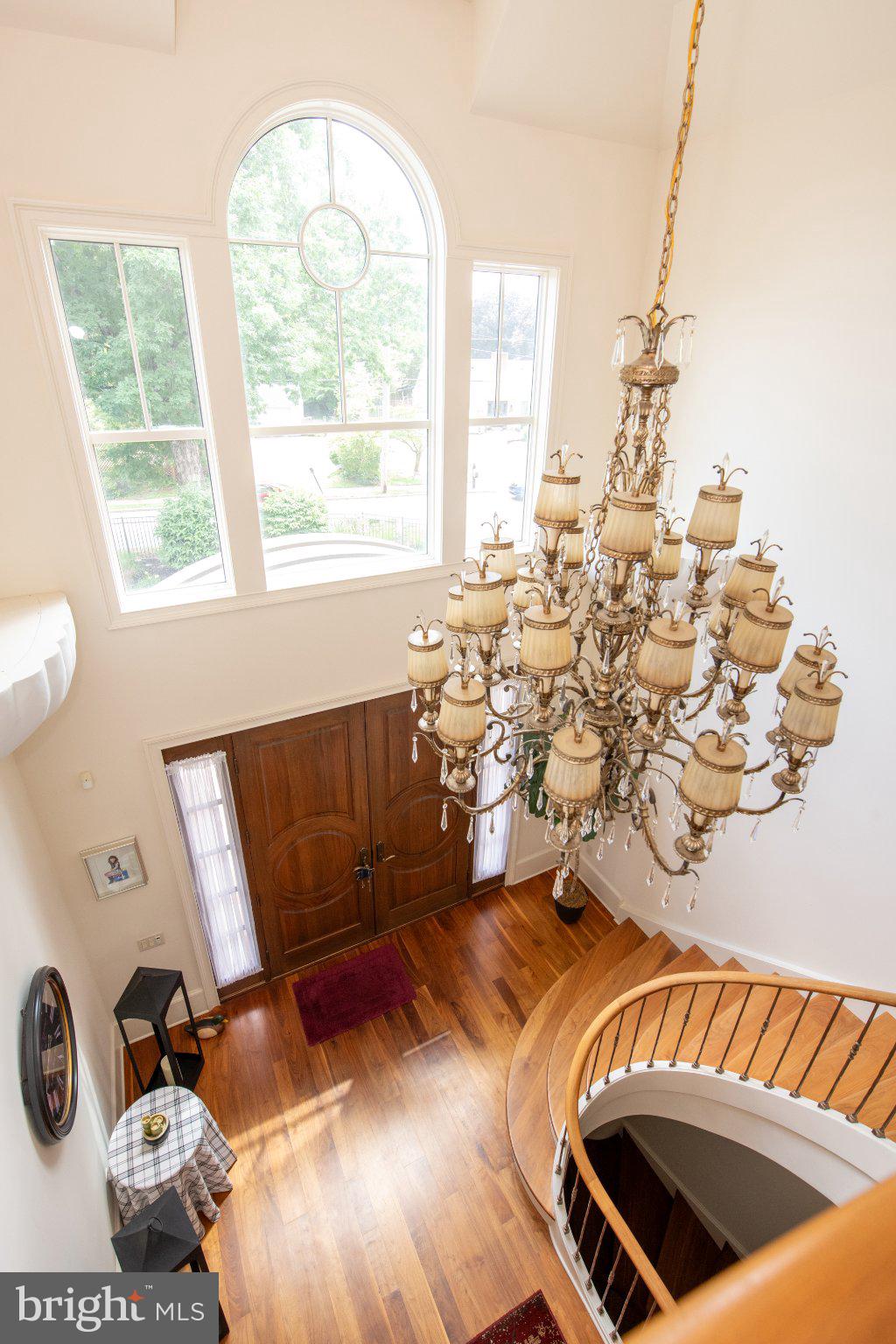 MEADOW BROOK - Residential