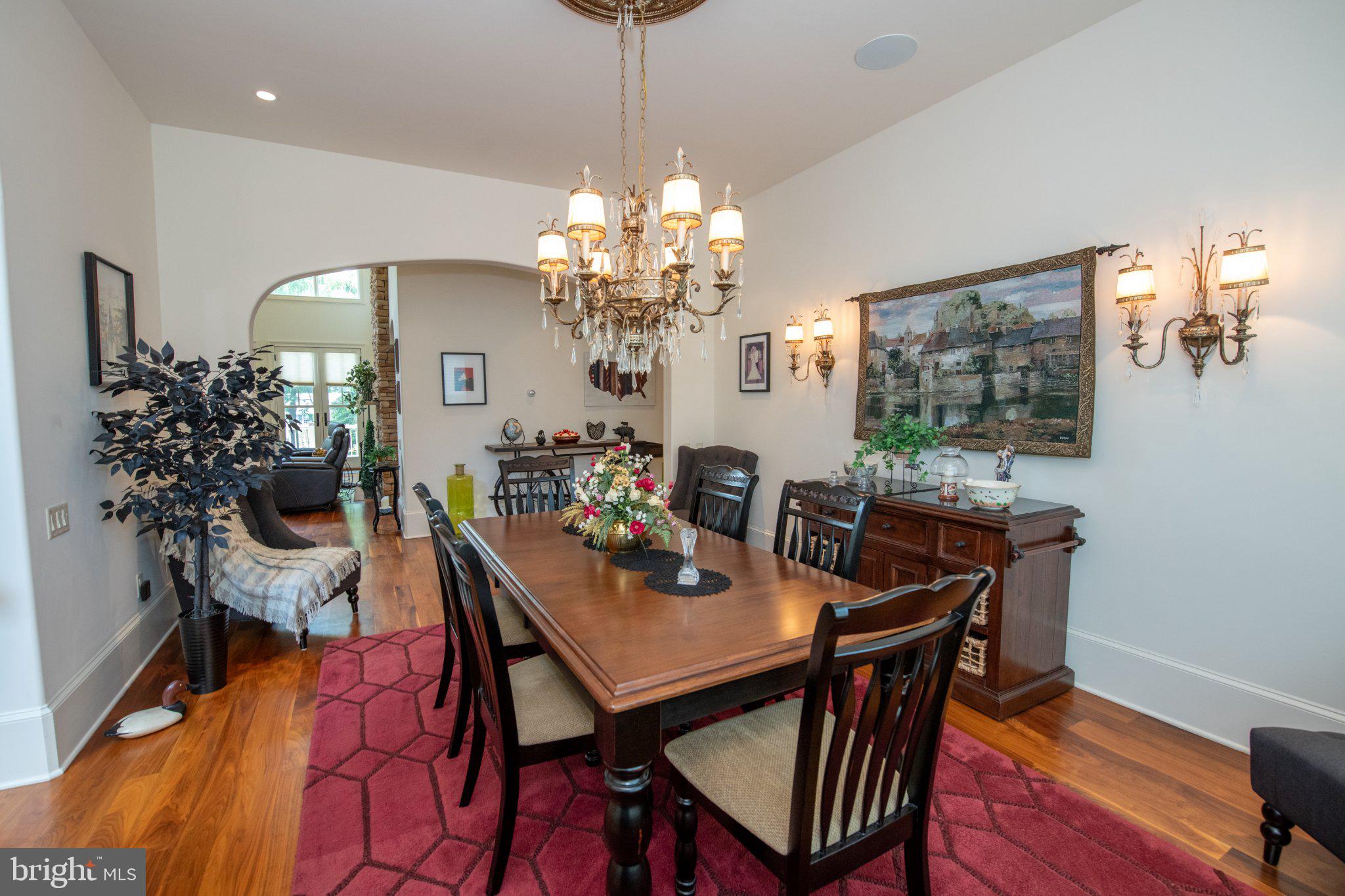 MEADOW BROOK - Residential