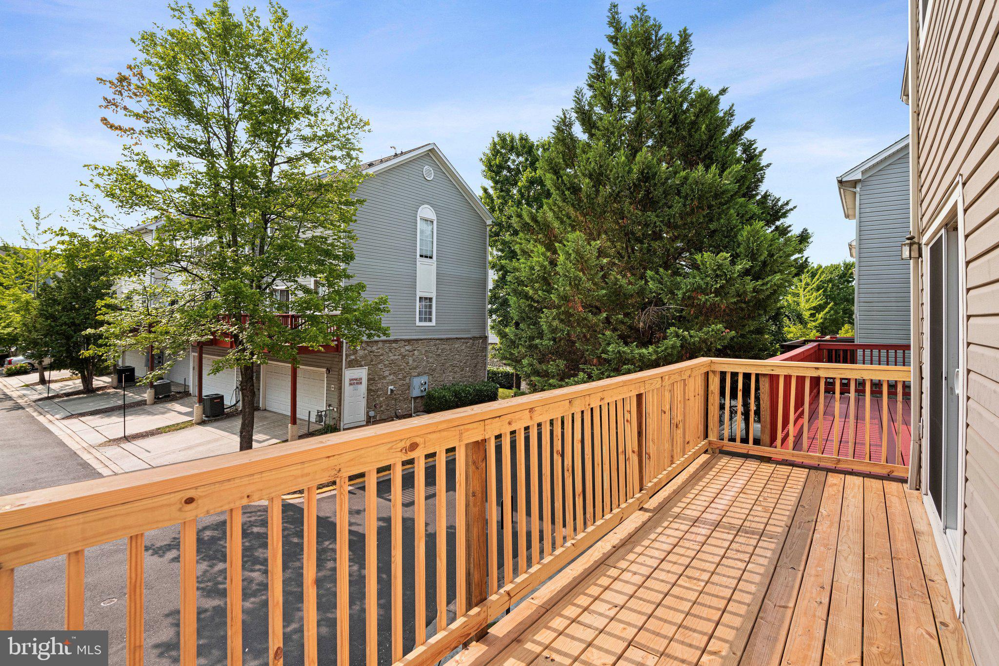 PARKSIDE AT ASHBURN - Residential