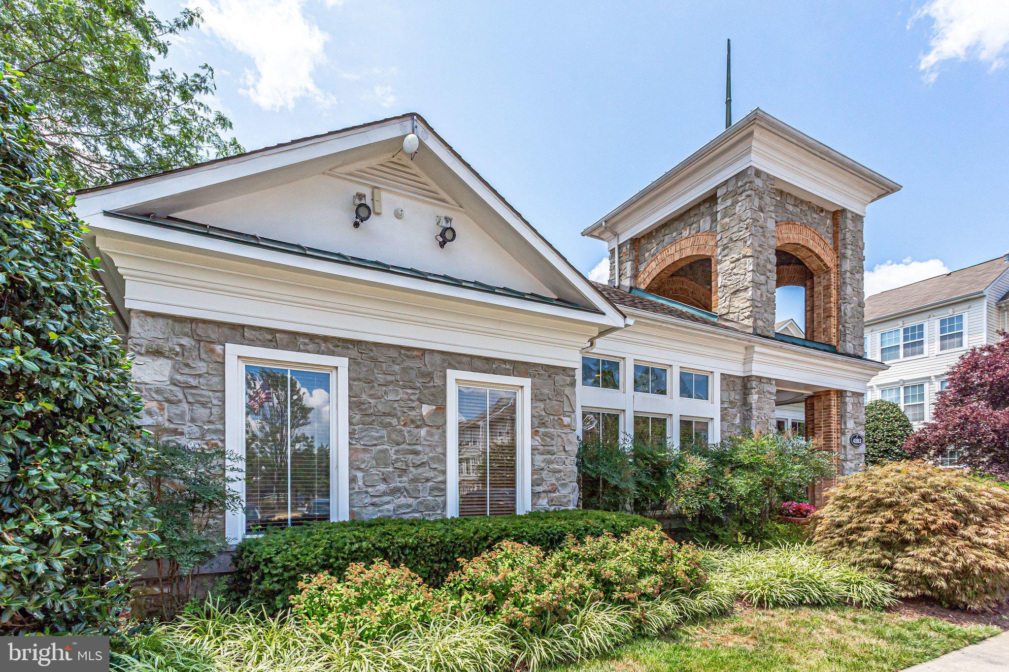 PARKSIDE AT ASHBURN - Residential
