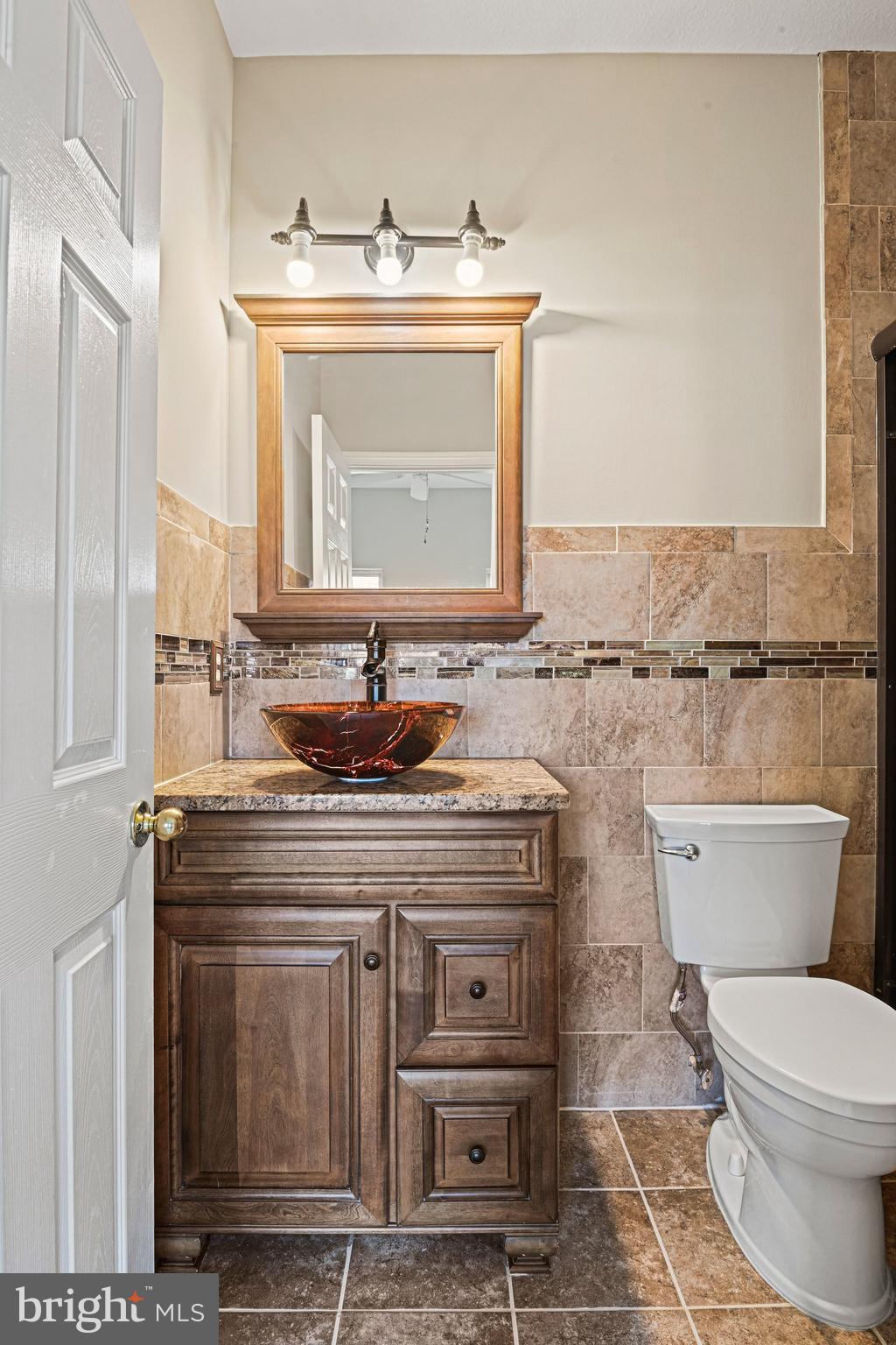 PARKSIDE AT ASHBURN - Residential