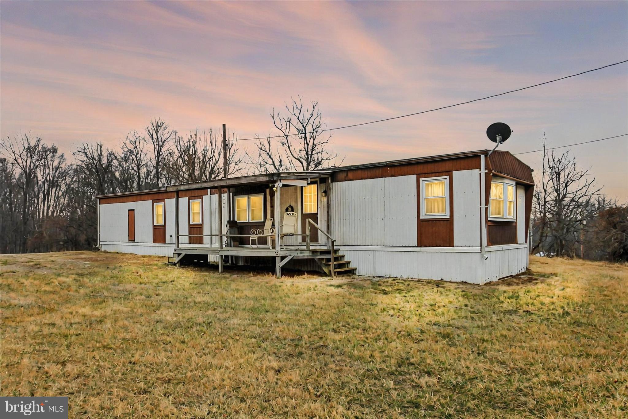 HIGHLAND TOWNSHIP - Commercial Sale