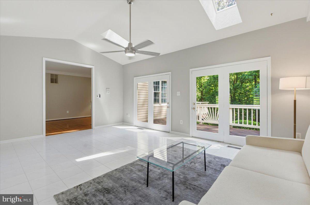 DEVEREUX STATION - Residential