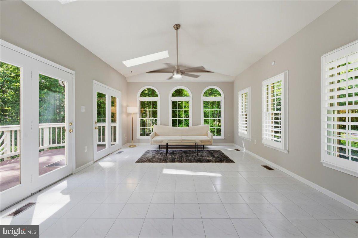 DEVEREUX STATION - Residential