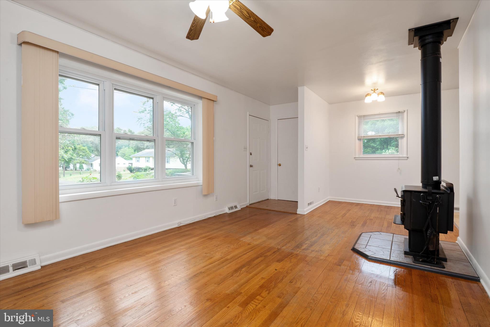 HILLSMERE ESTATES - Residential