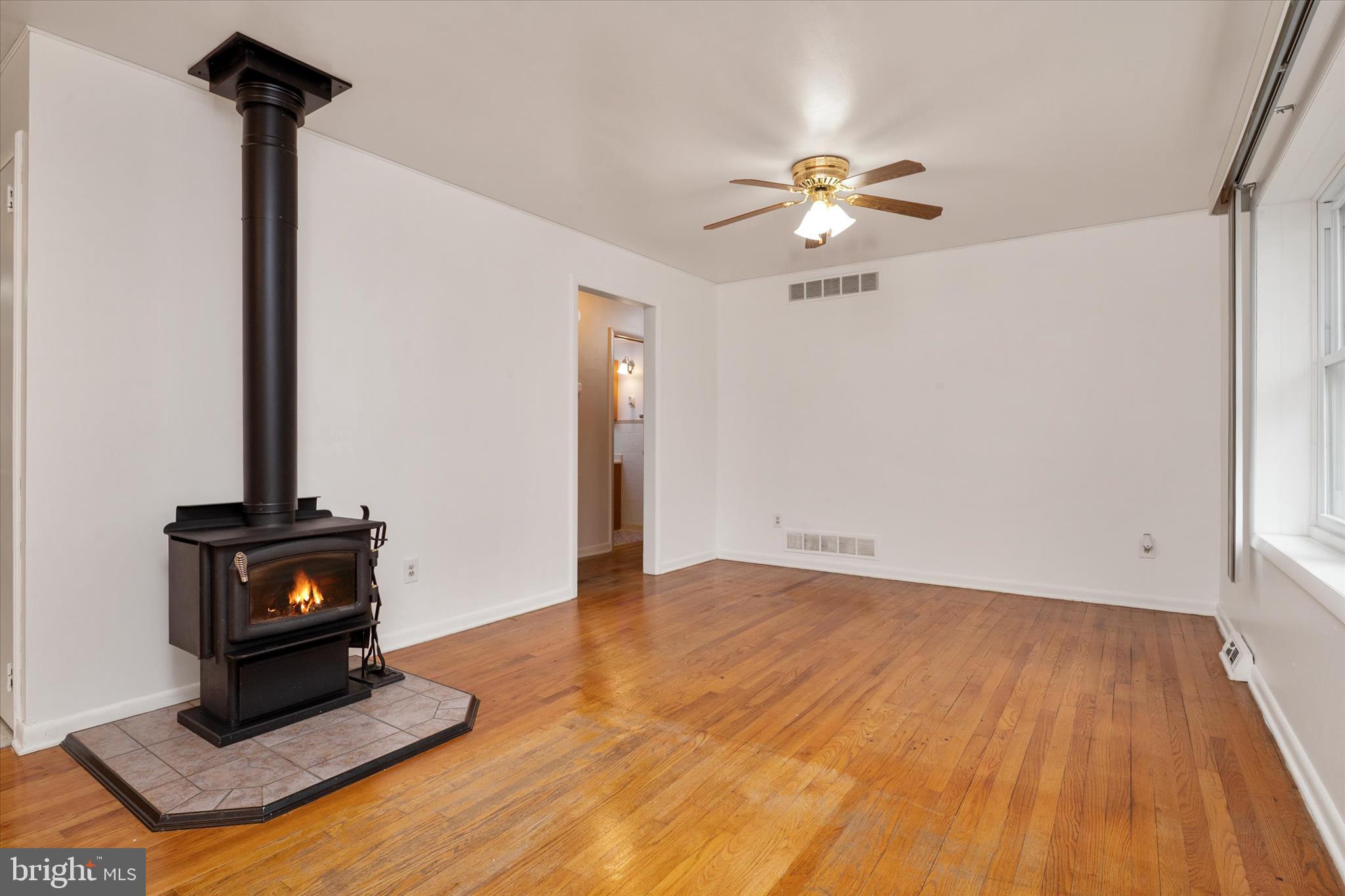 HILLSMERE ESTATES - Residential