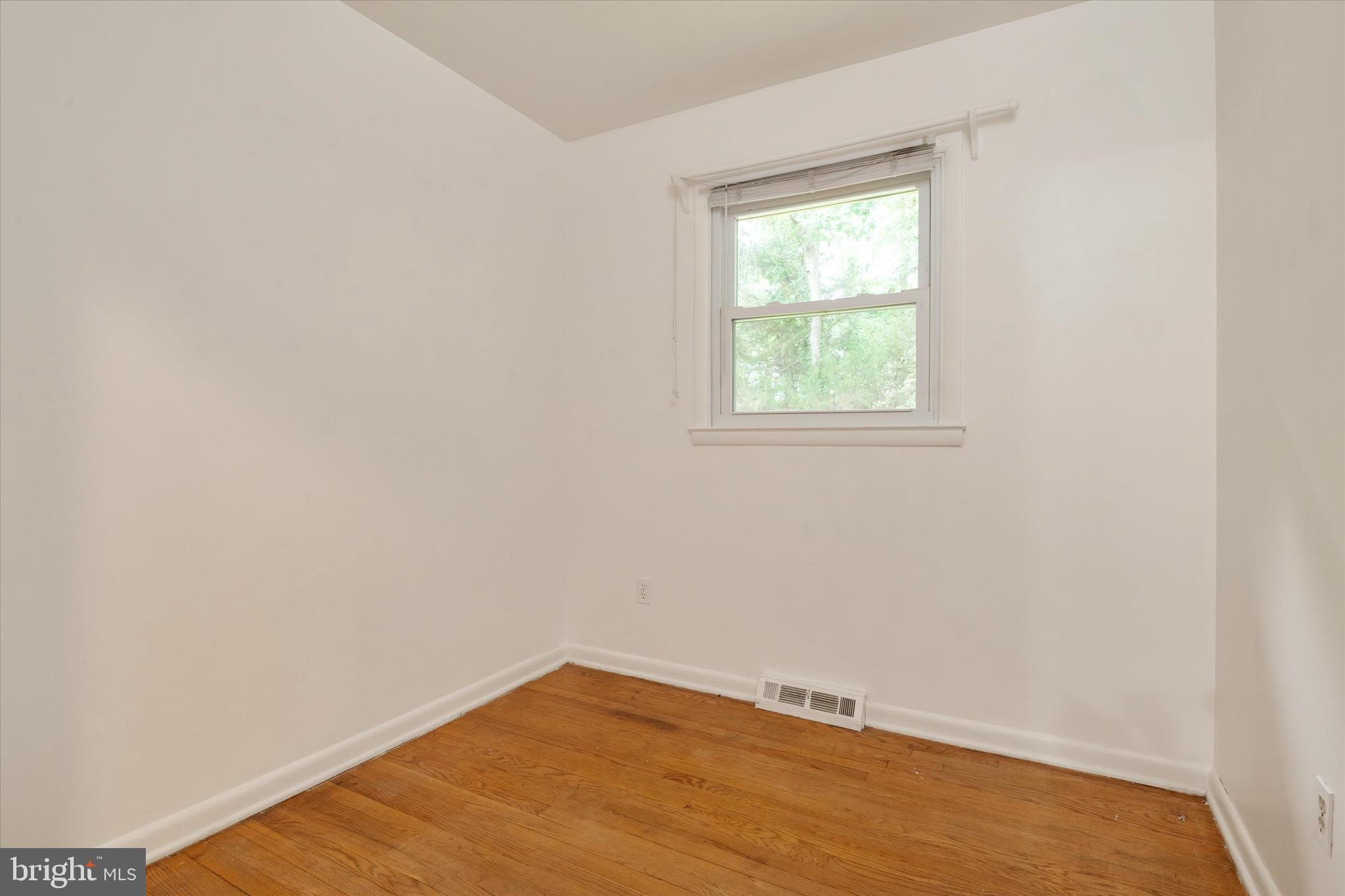 HILLSMERE ESTATES - Residential
