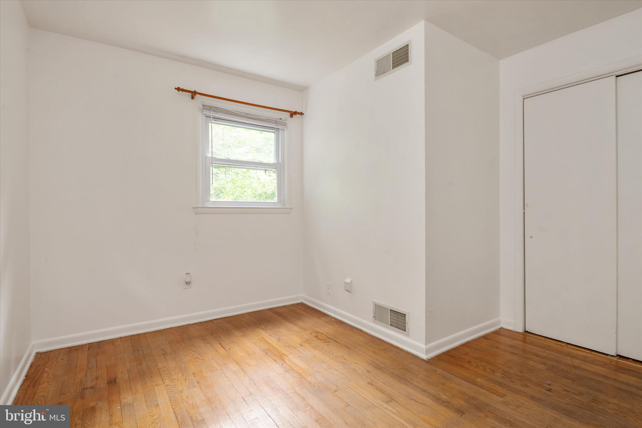 HILLSMERE ESTATES - Residential