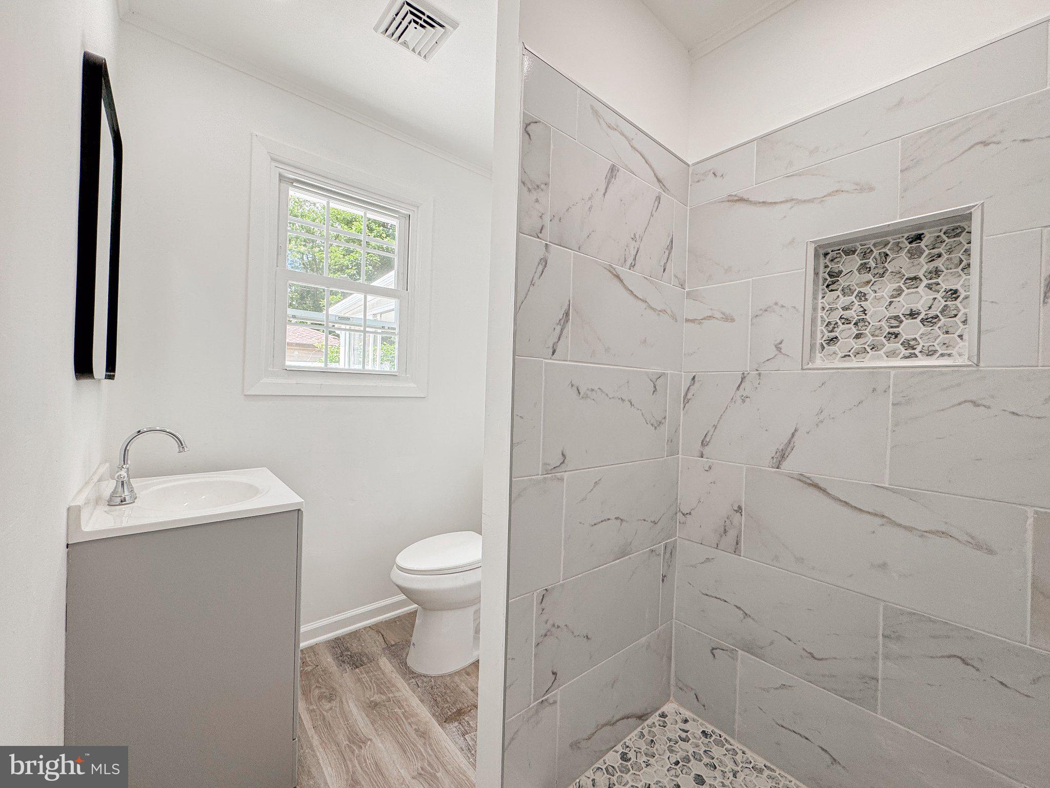 NORRITON EAST - Residential
