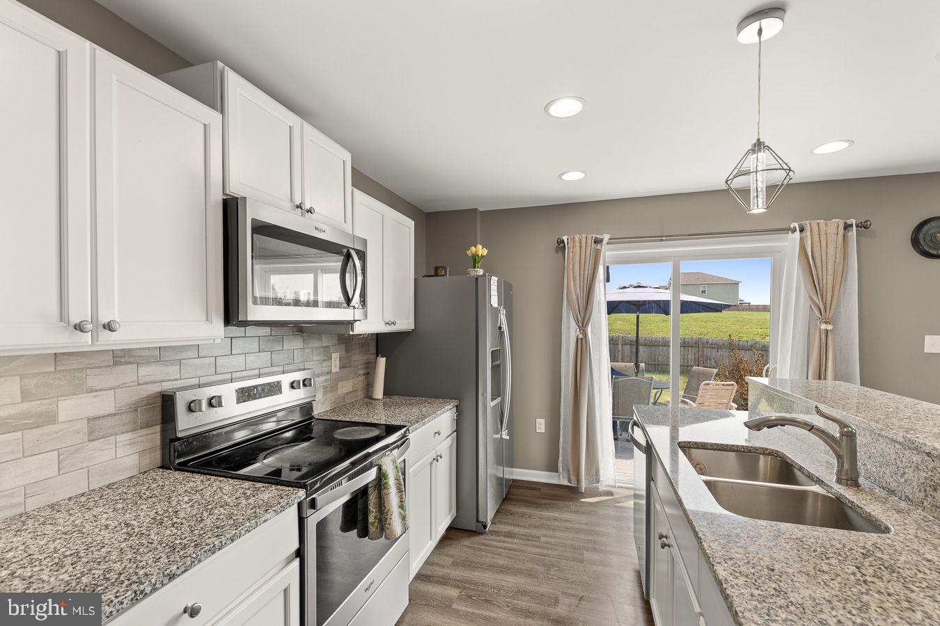 MORNING DOVE ESTATES - Residential