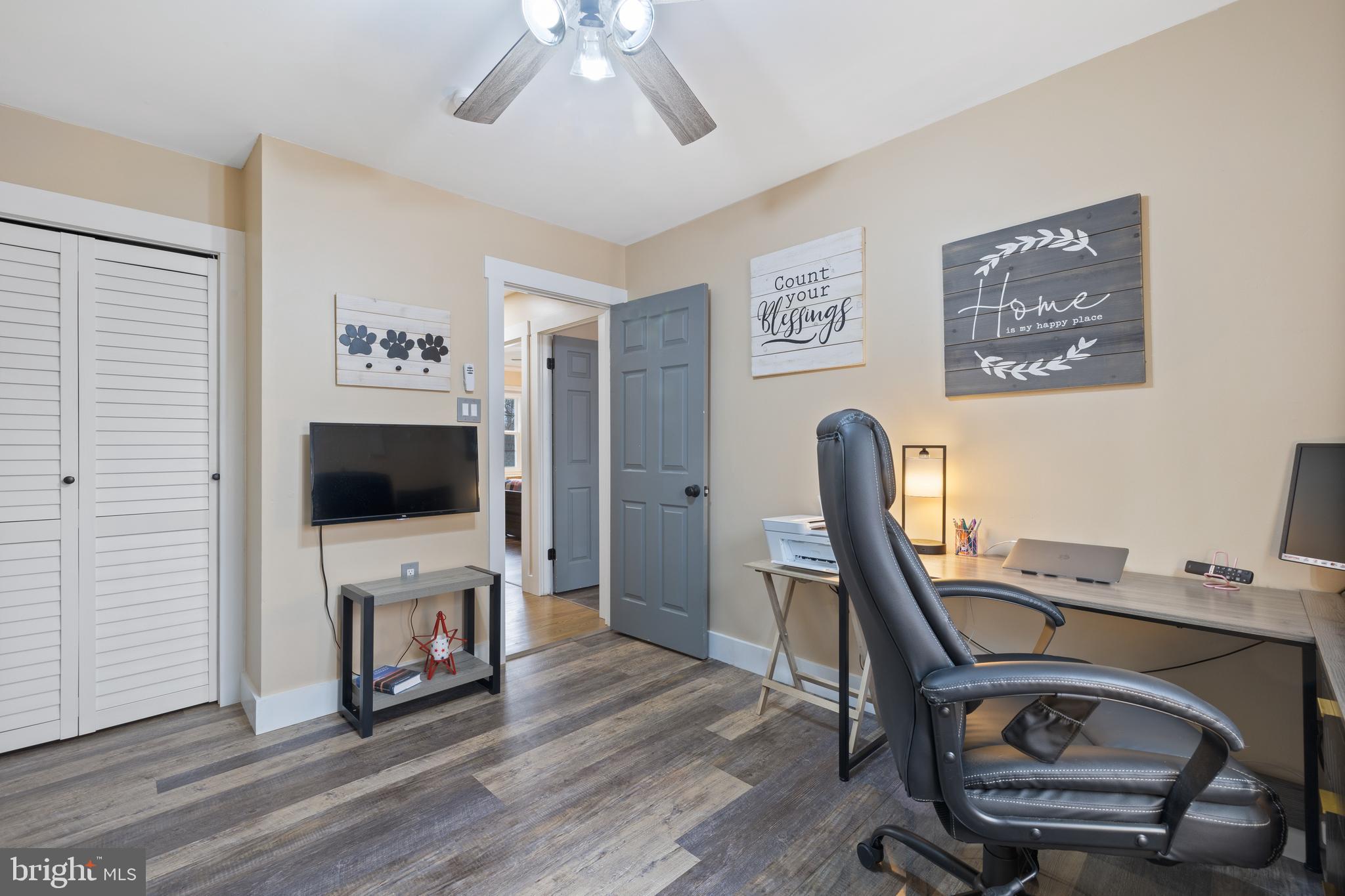 LAKE RIDGE/PROMONTRY OAK - Residential