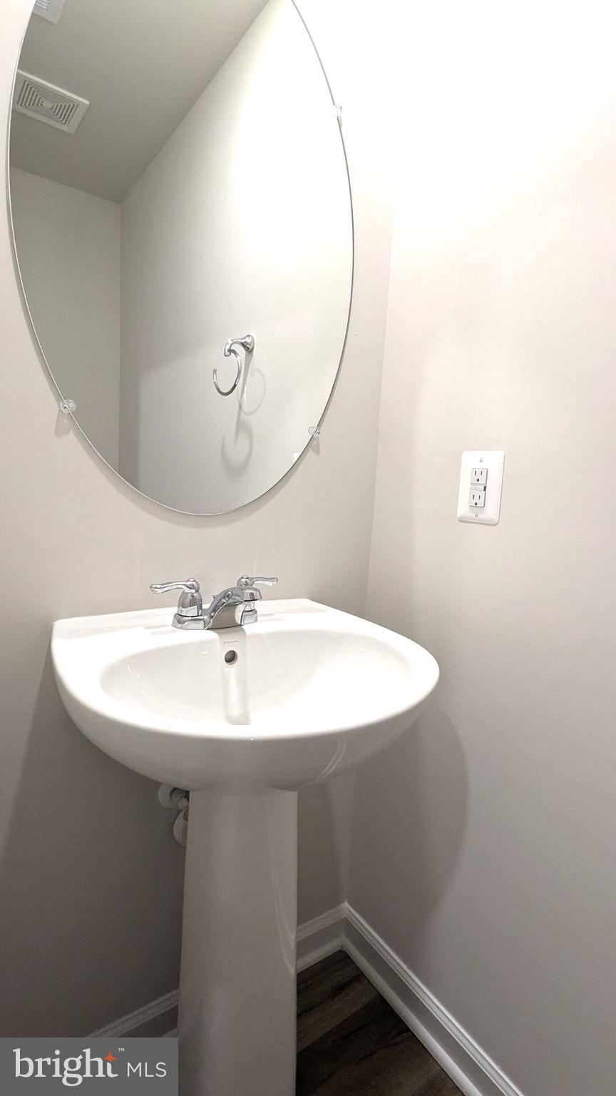 WILLOW GLEN - Residential Lease