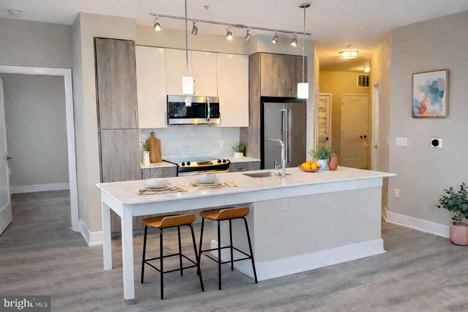 OXON HILL - Residential