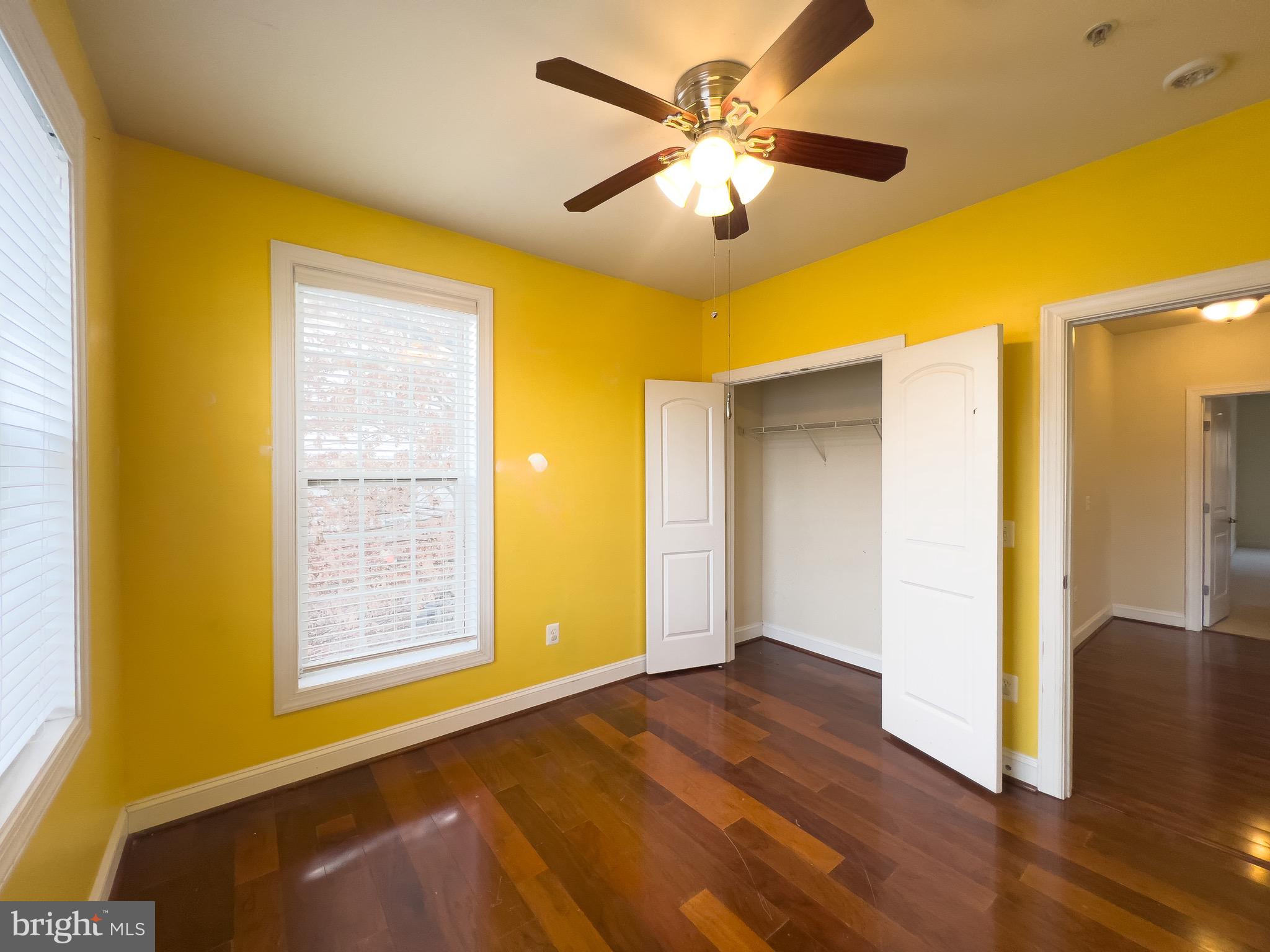 POTOMAC CLUB CONDOMINIUMS - Residential