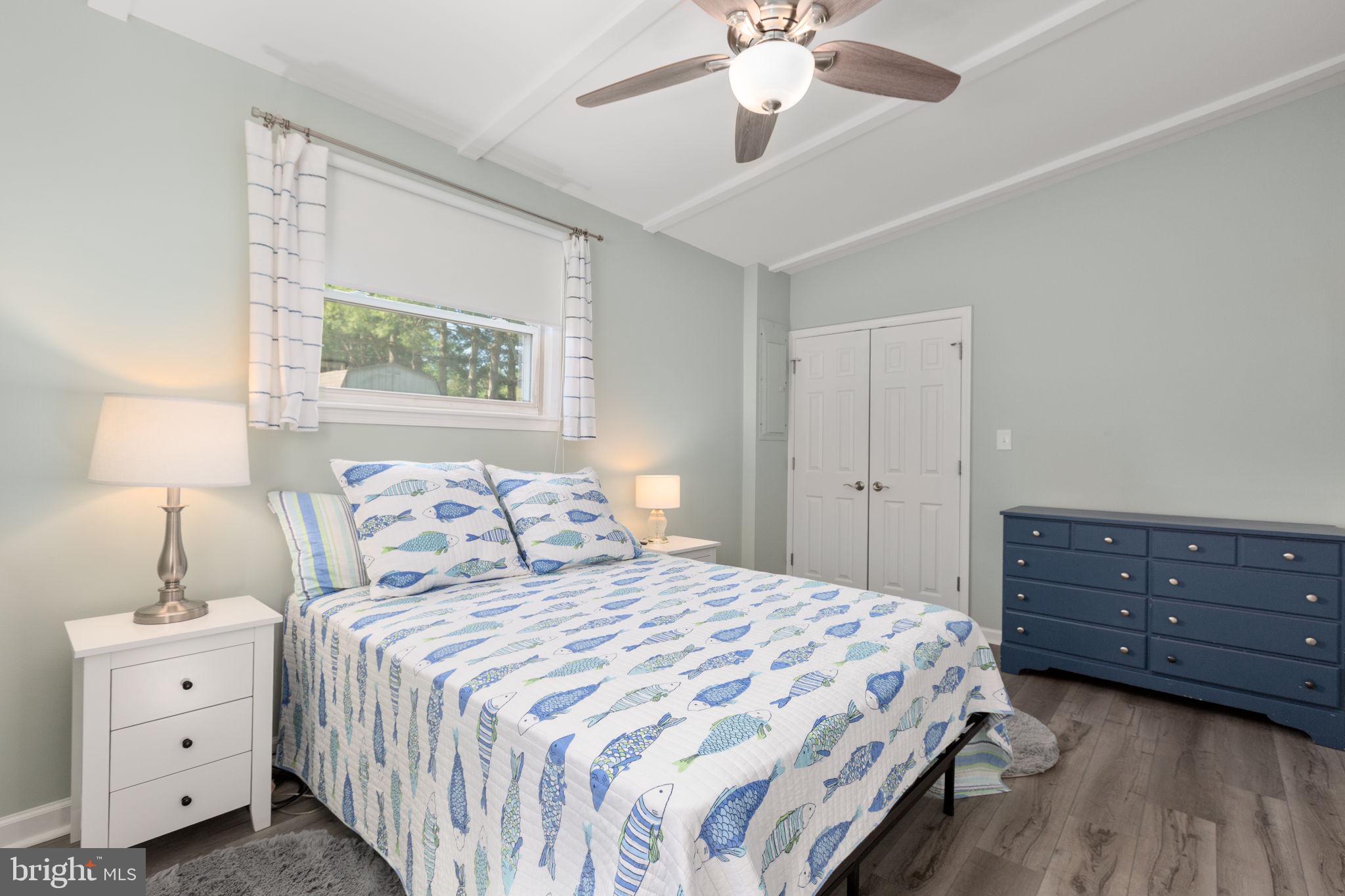 LAKE CAROLINE - Residential