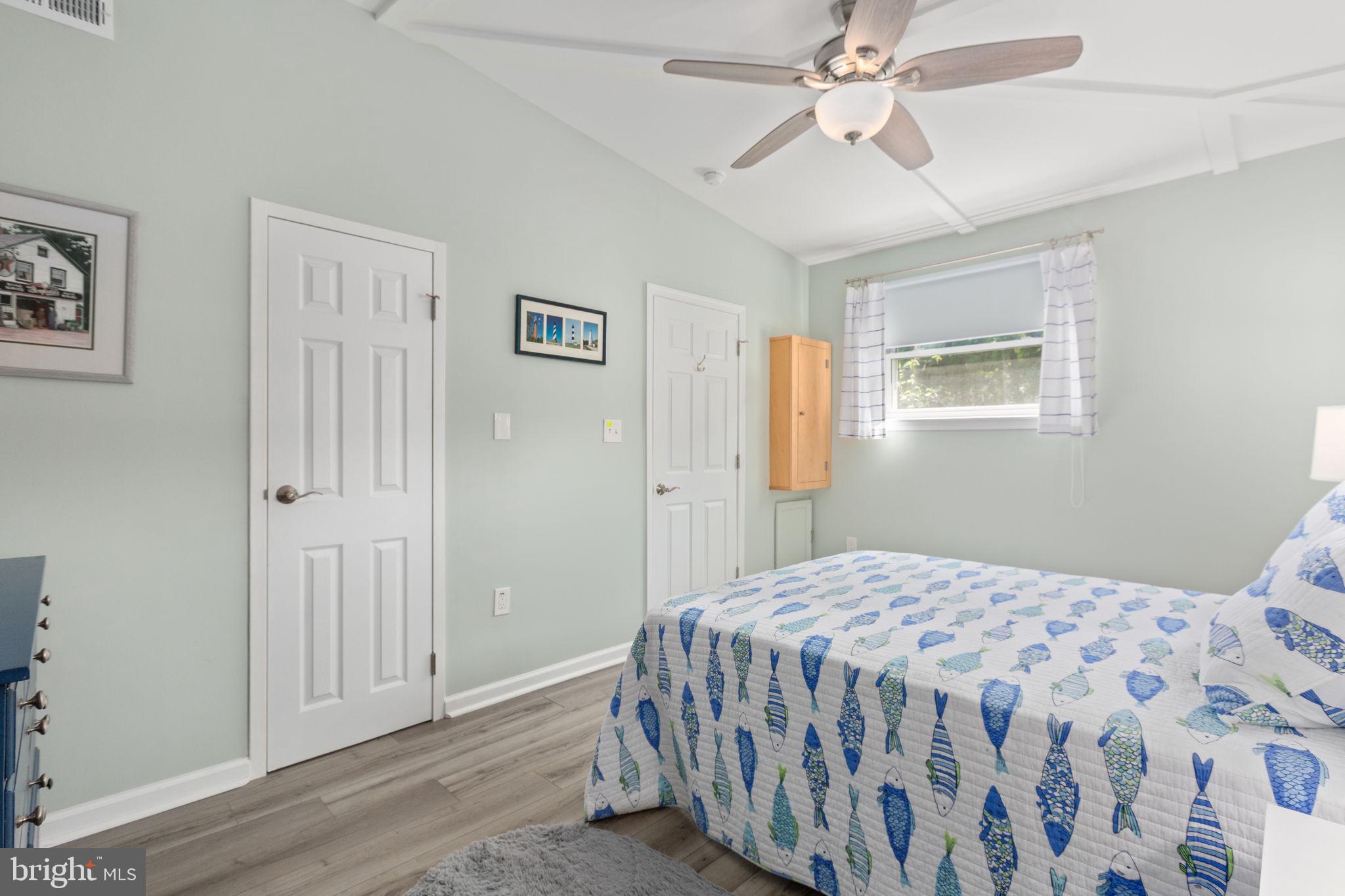 LAKE CAROLINE - Residential