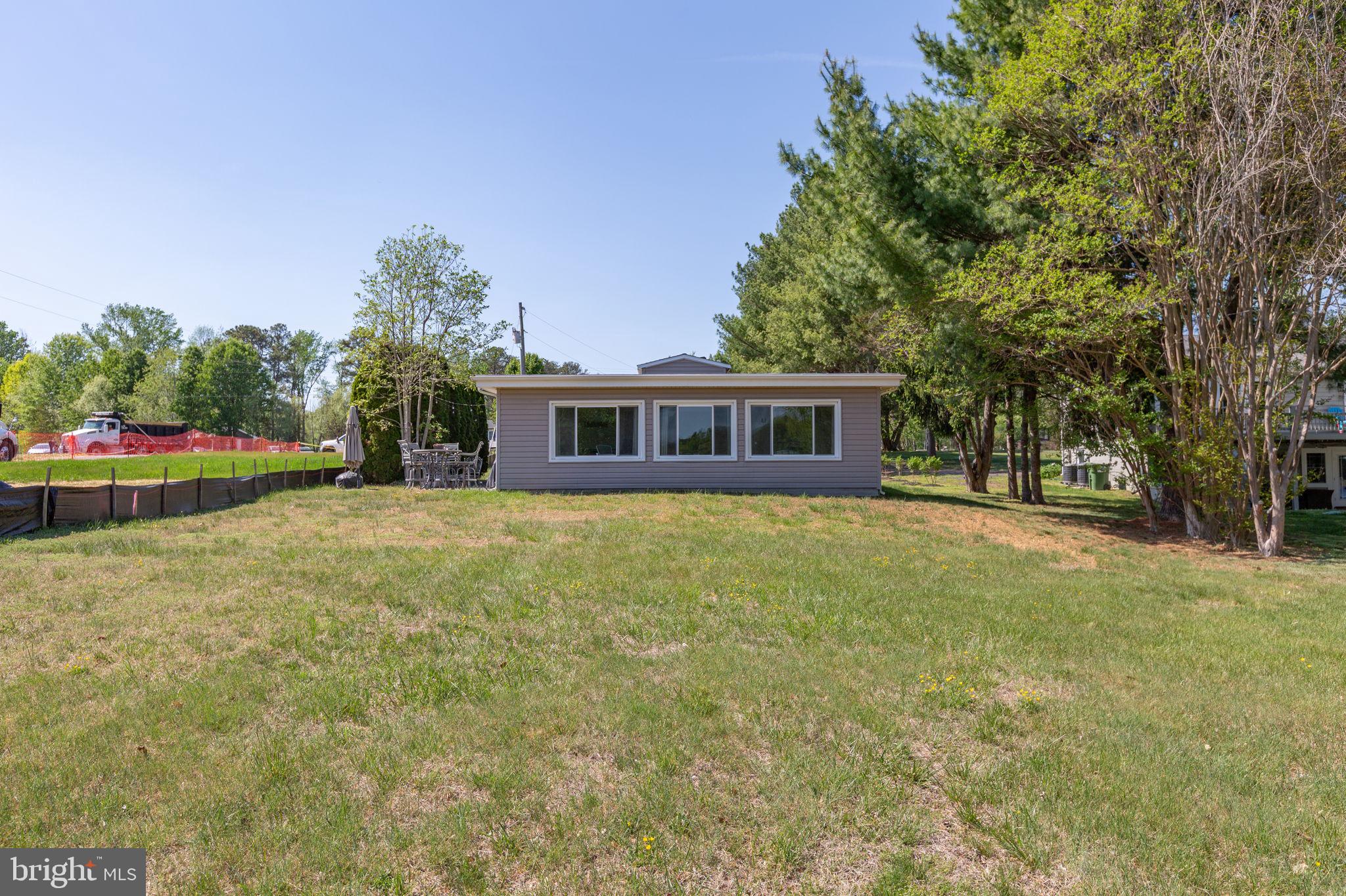 LAKE CAROLINE - Residential