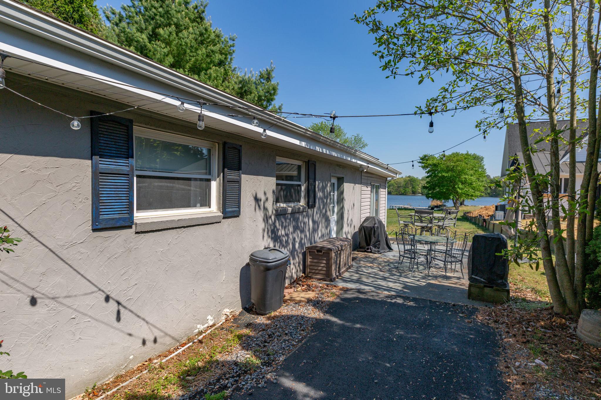 LAKE CAROLINE - Residential