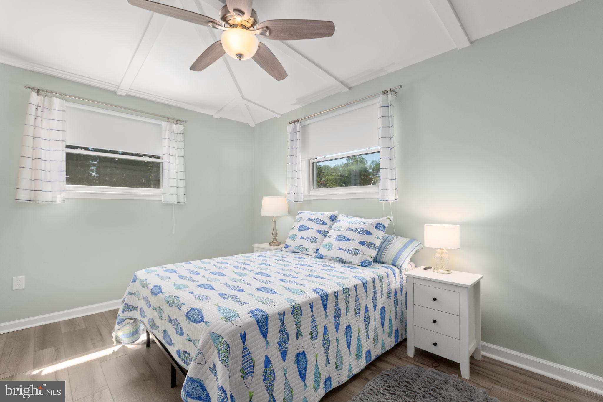 LAKE CAROLINE - Residential