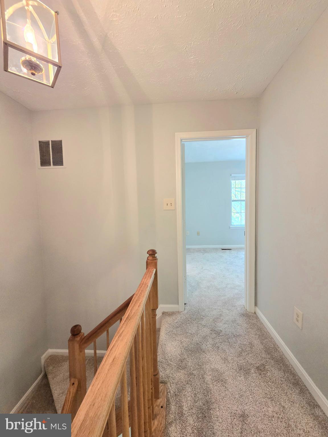 HILL OAKS CONDO - Residential Lease