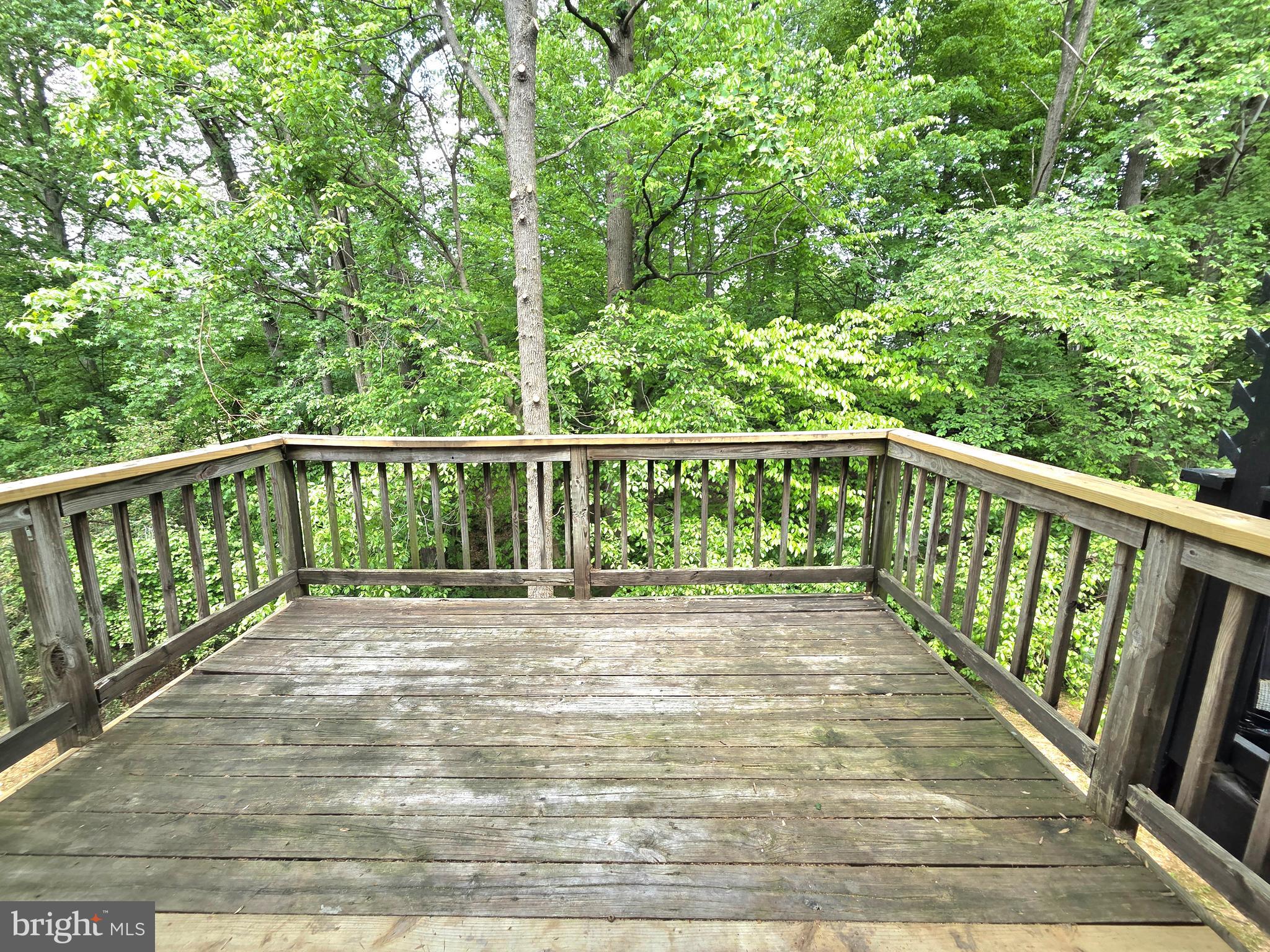 HILL OAKS CONDO - Residential Lease